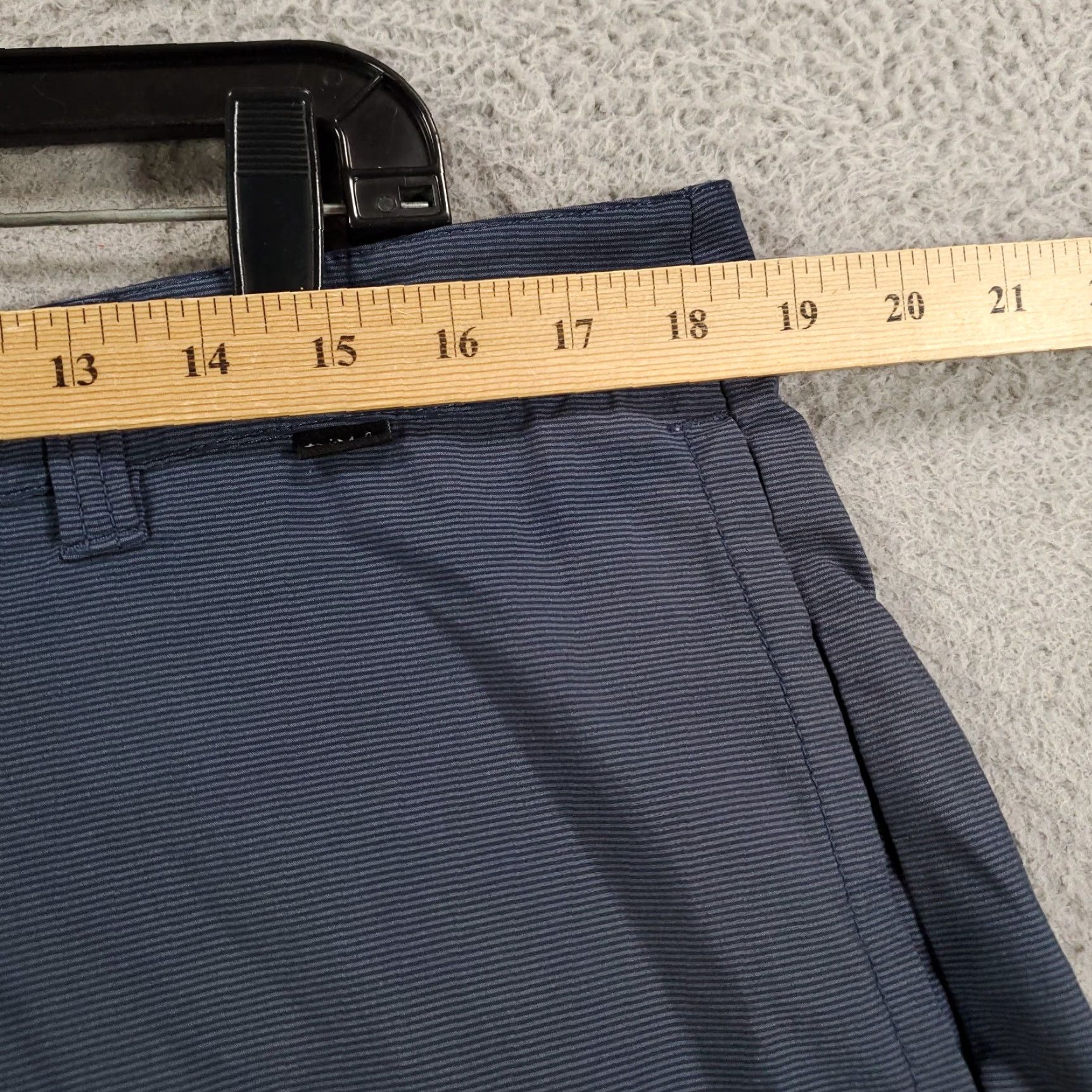 TravisMathew Travis Mathew Shorts Mens 36 Blue Bermuda Stretch Striped Casual Golf Pants Slim Fit? Size US 36 / EU 52 - 2 Thumbnail