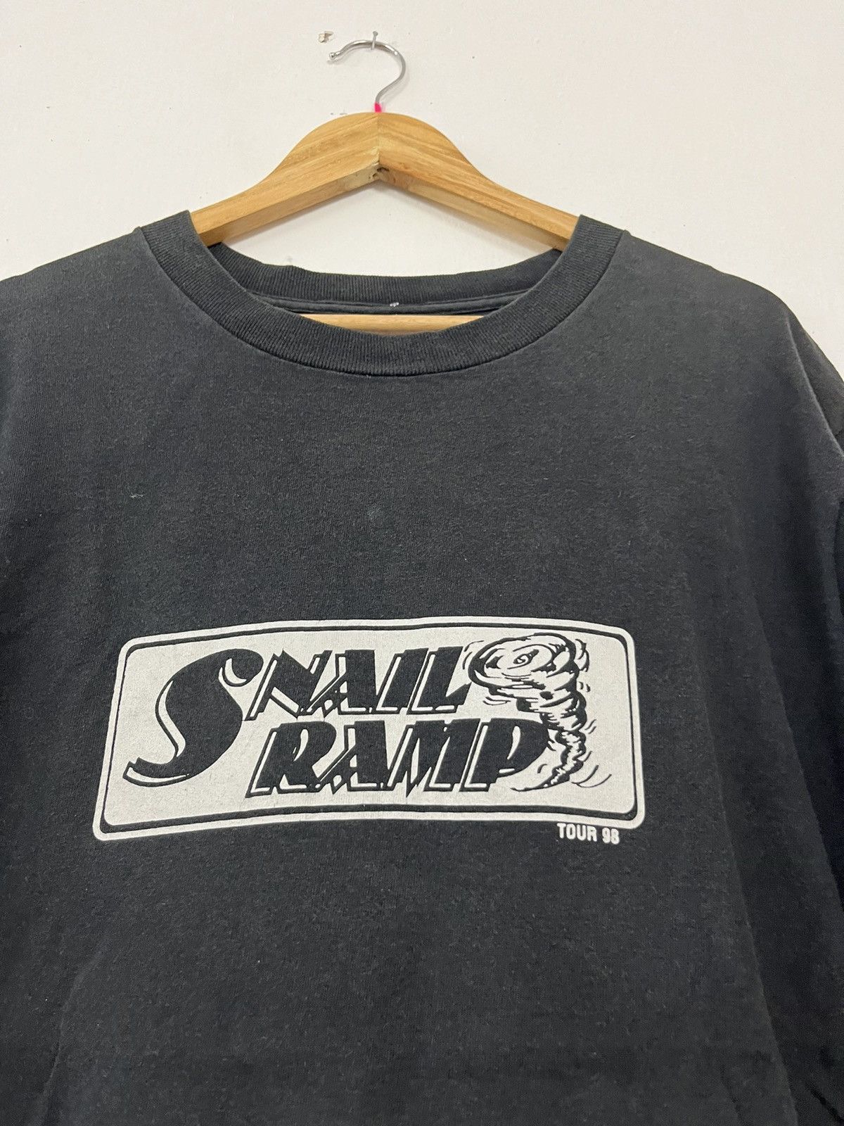 Band Tees SNAIL RAMP Size US L / EU 52-54 / 3 - 2 Thumbnail