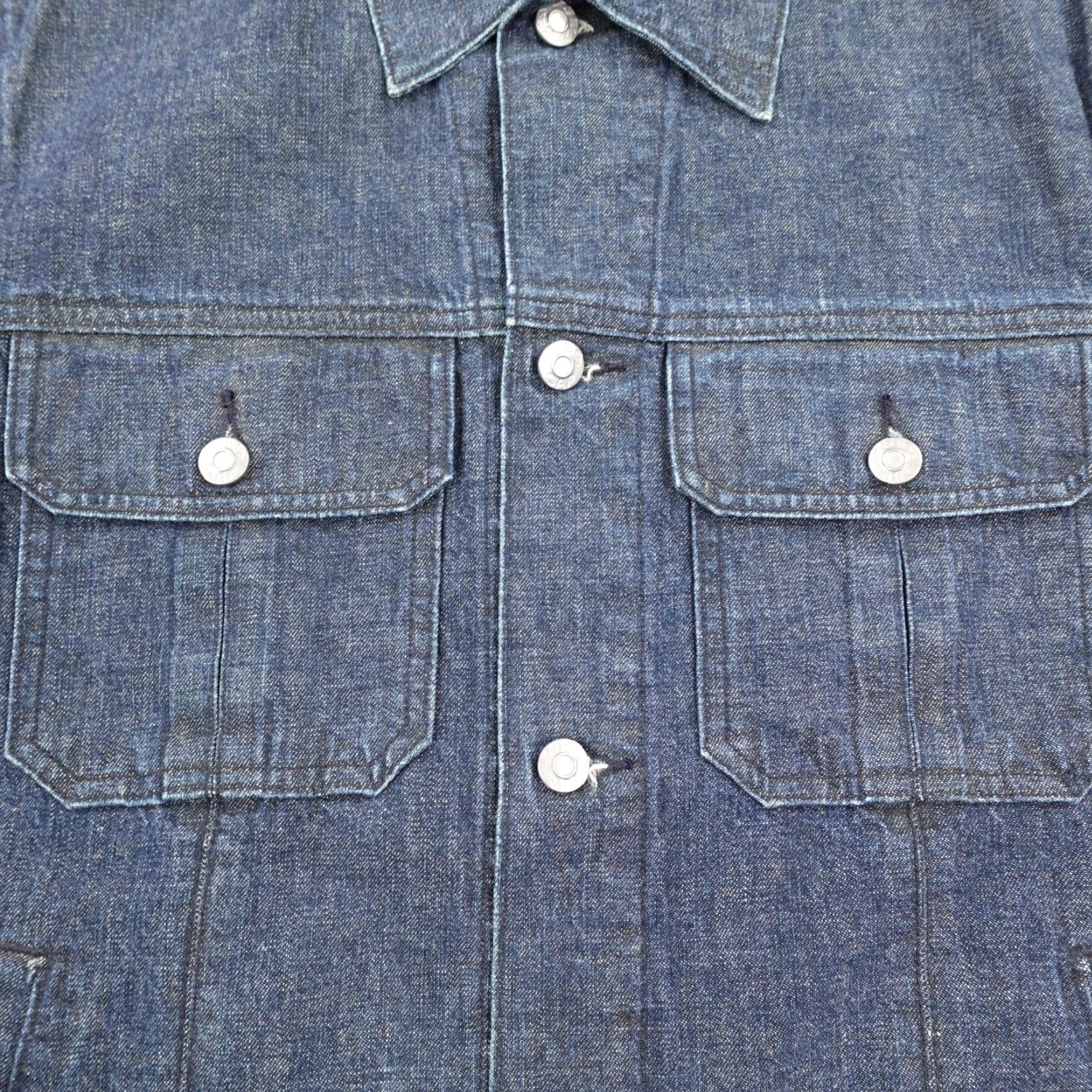 Gap VINTAGE Gap Jacket Mens Large Blue Denim Jean Bomber 1969 Button Up Trucker Coat Size US 33 - 4 Thumbnail