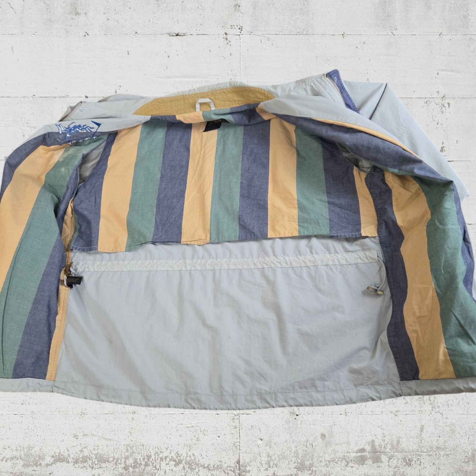 Eddie Bauer 90s Eddie Bauer Utility Golf Jacket Pale Khaki Canvas Size US M / EU 48-50 / 2 - 11 Thumbnail