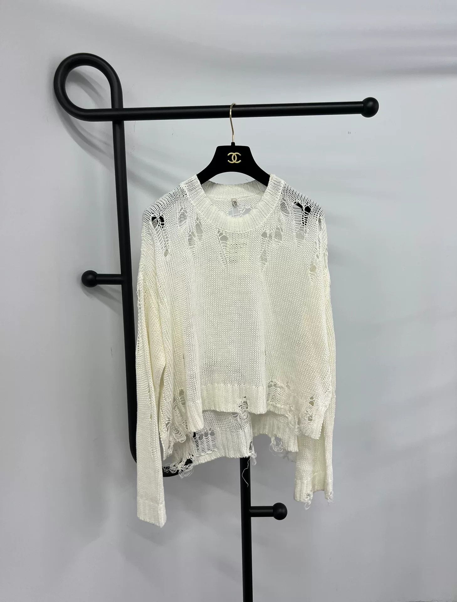 R13 R13 White Classic Distressed Knit Sweater Size S / US 4 / IT 40 - 1 Thumbnail