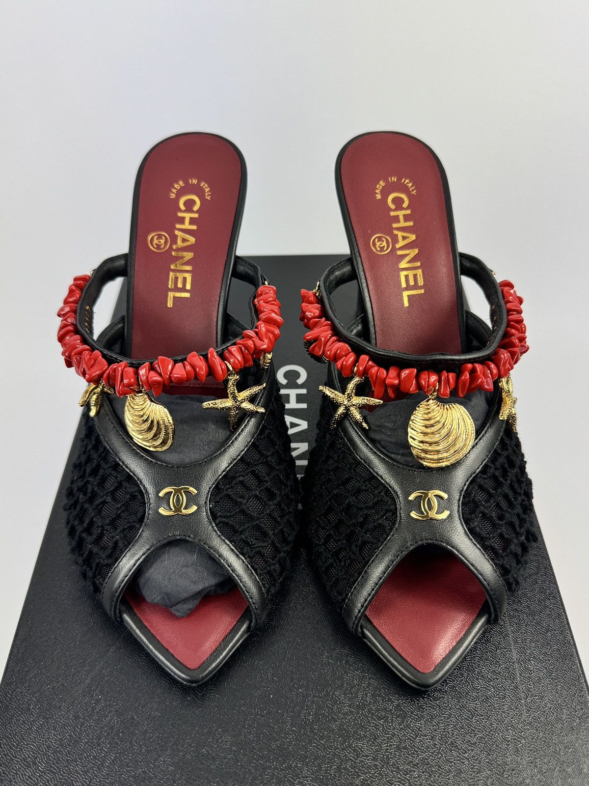 Chanel COCO BEACH 2026 CHARM MULES *VERY LIMITED* Size US 8.5 / IT 38.5 - 2 Thumbnail