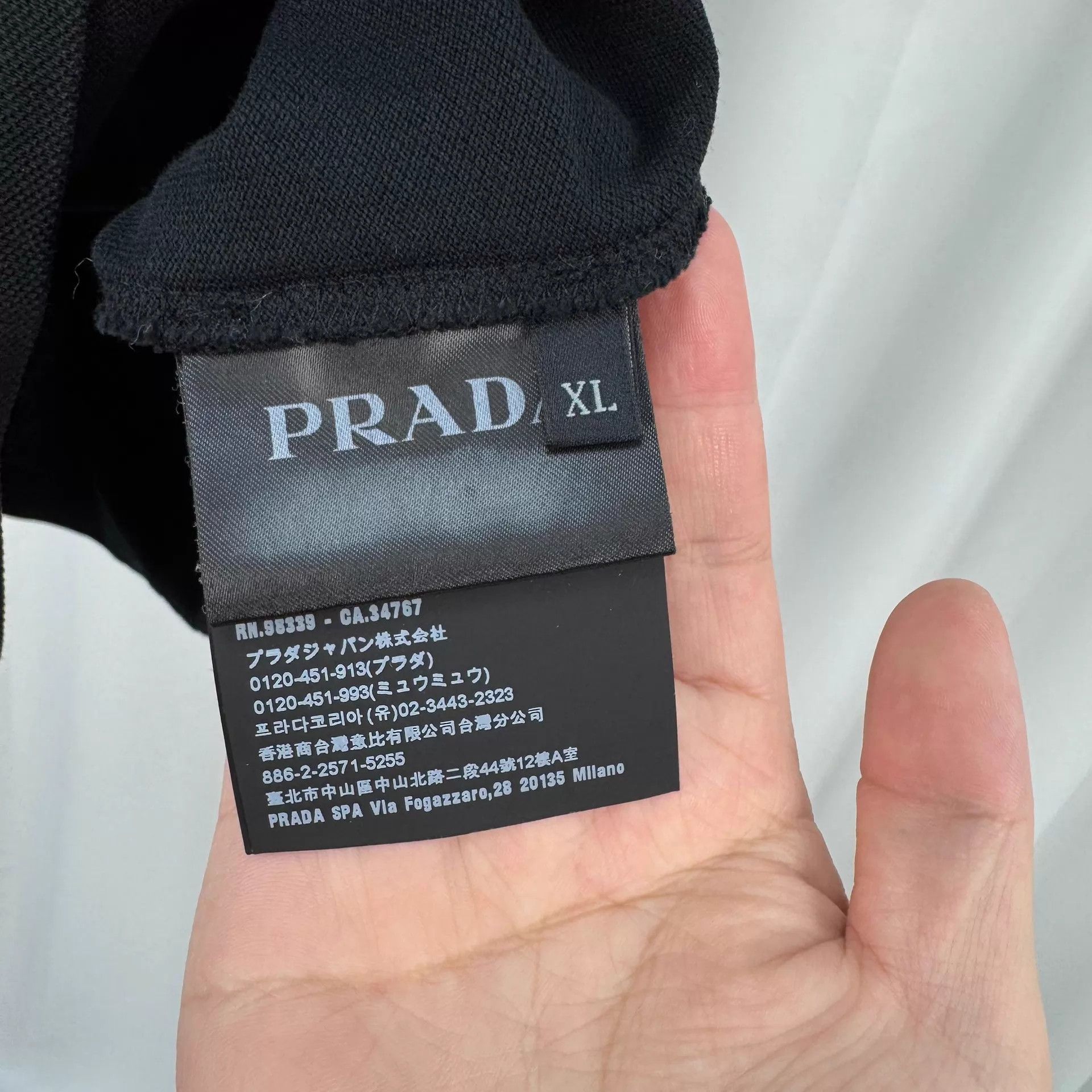 Prada Prada Polo short XL 98 New Size US XL / EU 56 / 4 - 6 Thumbnail