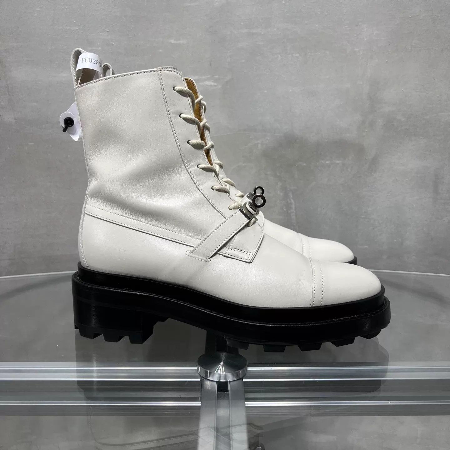Hermes Hermes Funk Patent Calfskin Martin Boots 37 Original Box Size US 6.5 / IT 36.5 - 4 Thumbnail