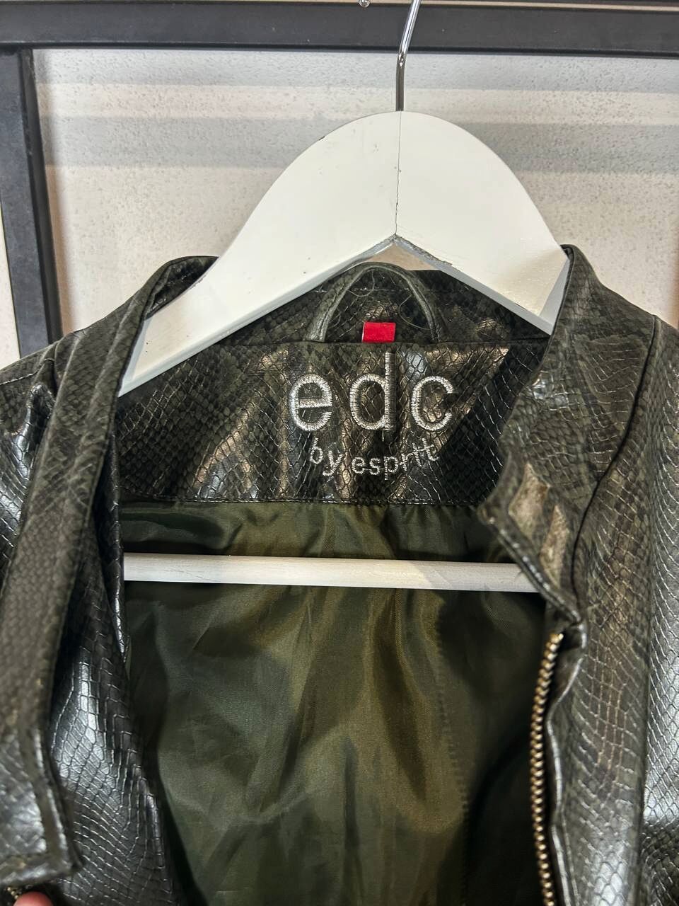 Japanese Brand Black Leather Jacket Snake Print Cropped Biker Y2K Grunge Size US S / EU 44-46 / 1 - 11 Thumbnail