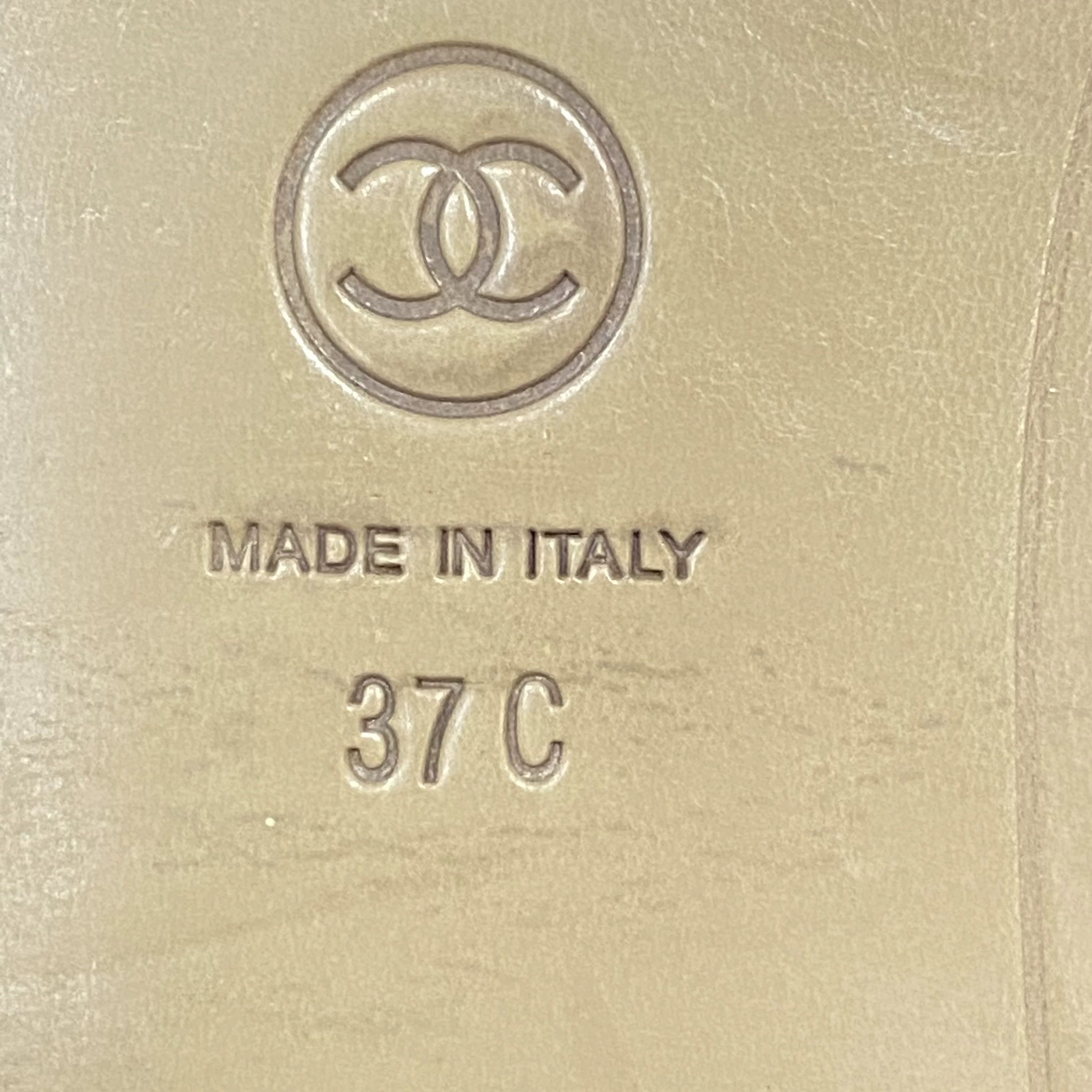 Chanel Chanel slides 37 Size US 6 / IT 36 - 7 Thumbnail