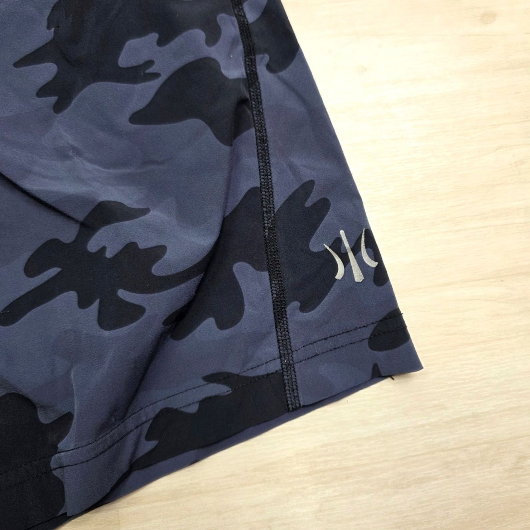 Rhone Rhone Reign Mens Navy Black Camo Athletic Training Shorts XL 7 Inseam Drawstring Pockets Moisture Wicking Athleticwear Camouflage Blue Size US 36 / EU 52 - 4 Thumbnail