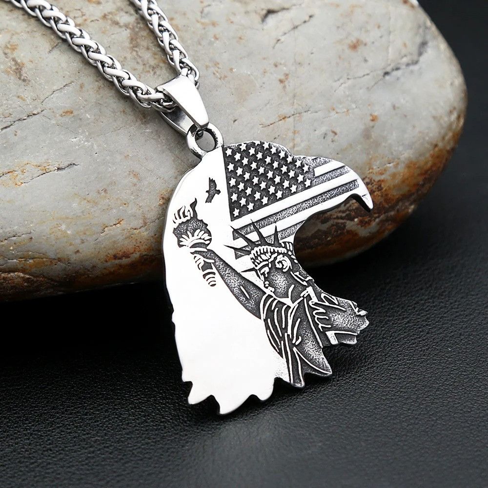 Other Gothic Vintage Eagle Head Pendant Necklace Size ONE SIZE - 2 Thumbnail