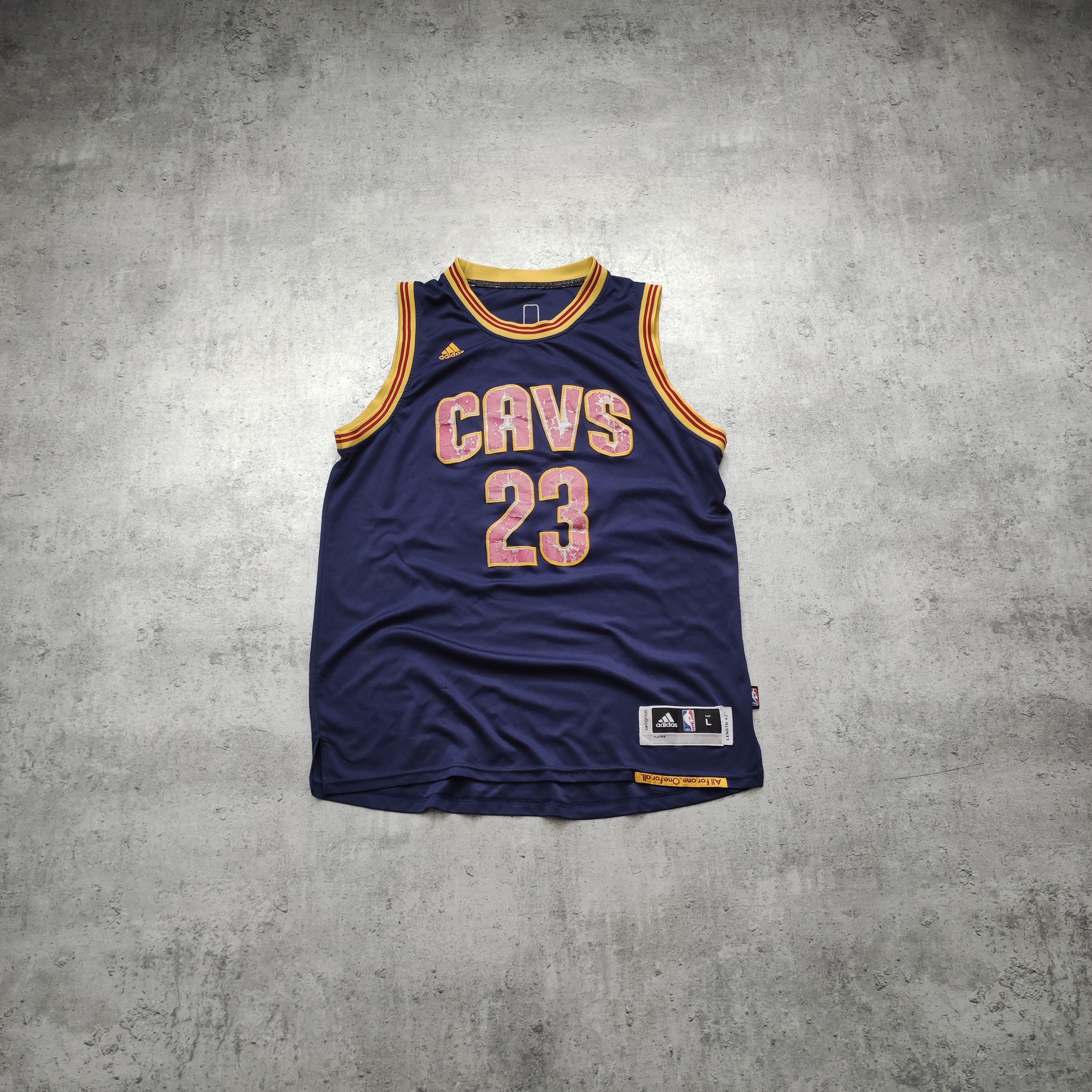 NBA Vintage NBA Adidas Cavs Cavaliers #23 James Jersey Size US L / EU 52-54 / 3 - 2 Thumbnail