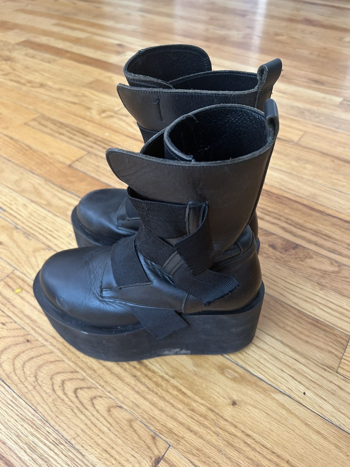 Koji Kuga Saint Tropez Koji Kuga strap platform boots Size US 9.5 / EU 42-43 - 3 Thumbnail
