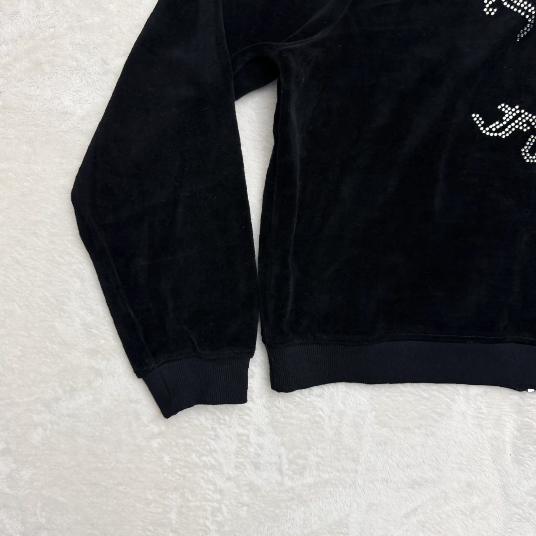 Juicy Couture VINTAGE Juicy Couture Forever 21 Jacket Hood 0X Women Black Velour Zip Heart Rhinestone Hoodie Size XL / US 12-14 / IT 48-50 - 6 Thumbnail