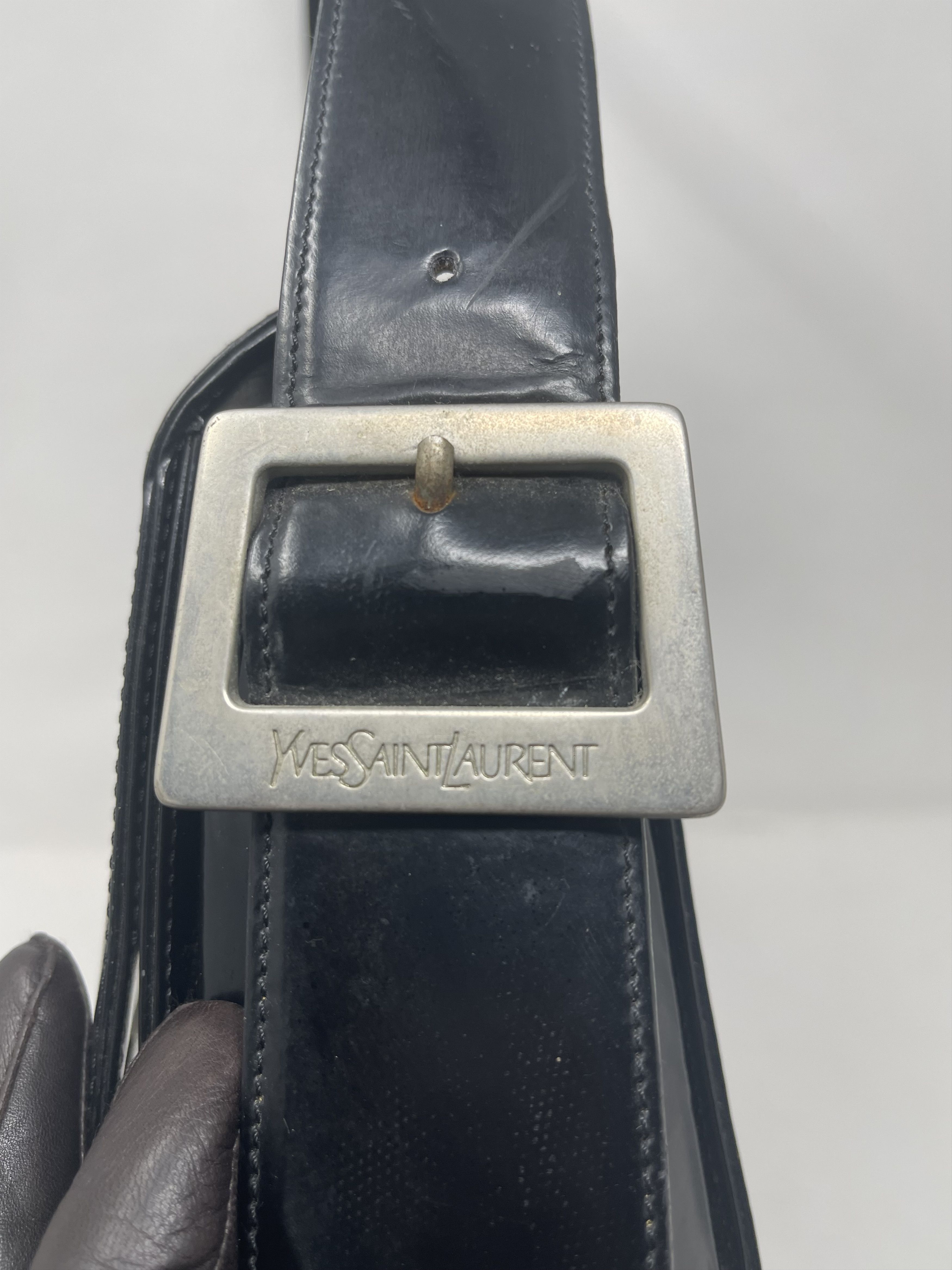 Yves Saint Laurent Yves Saint Laurent Paris Black Patent Leather Shoulder Bag Size ONE SIZE - 14 Thumbnail