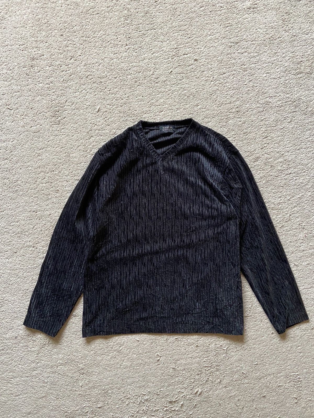 Yoshiyuki Konishi Vintage Yoshiyuki Konishi Ficce Uomo Velvet Long Sleeve Size US L / EU 52-54 / 3 - 2 Thumbnail