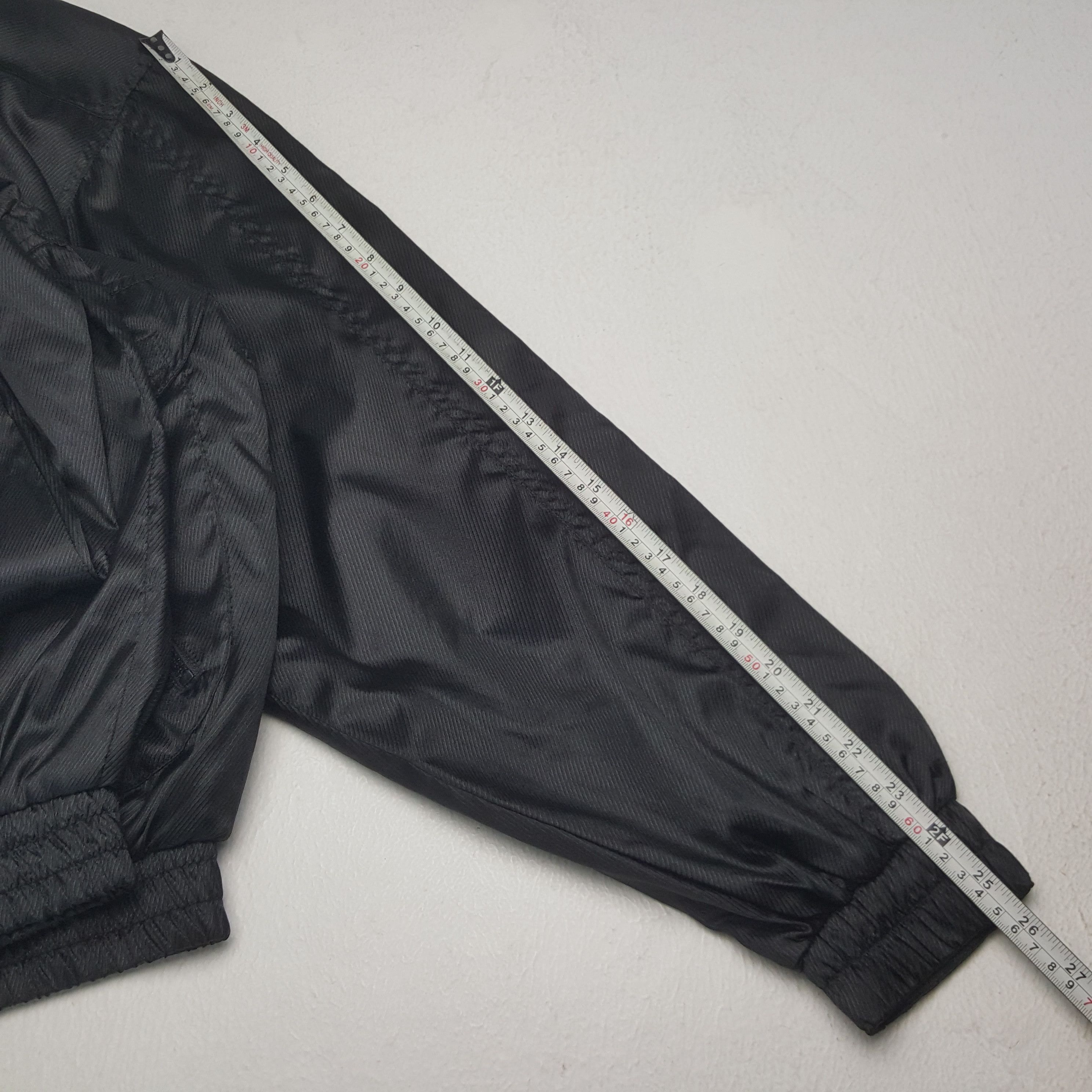 Japanese Brand × Vintage Vintage Nismo Nissan Racing Team Windbreaker Jacket C283N2 Size US XL / EU 56 / 4 - 8 Thumbnail