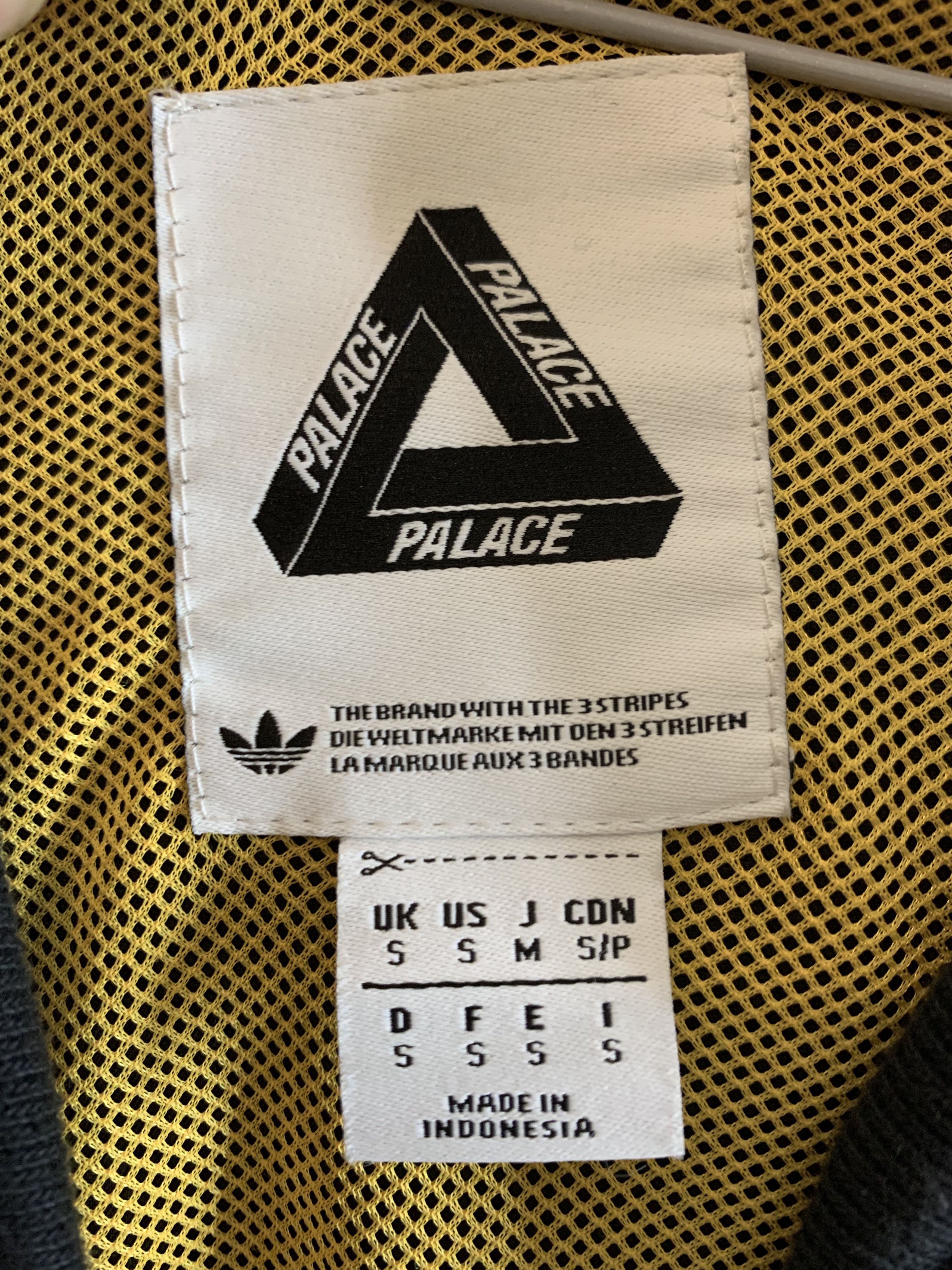 Adidas × Palace Palace x adidas Utilitarian Vest Size US M / EU 48-50 / 2 - 2 Thumbnail
