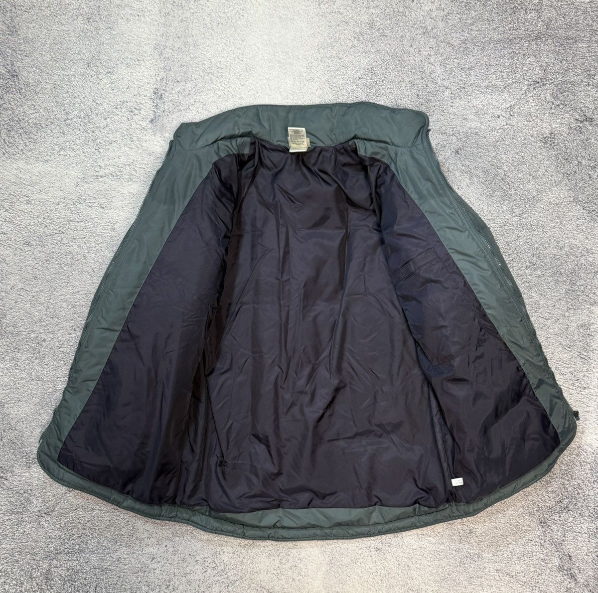 Adidas Adidas Vintage Puffer Jacket Men M Nylon Winter Coat Logo Size US M / EU 48-50 / 2 - 10 Thumbnail