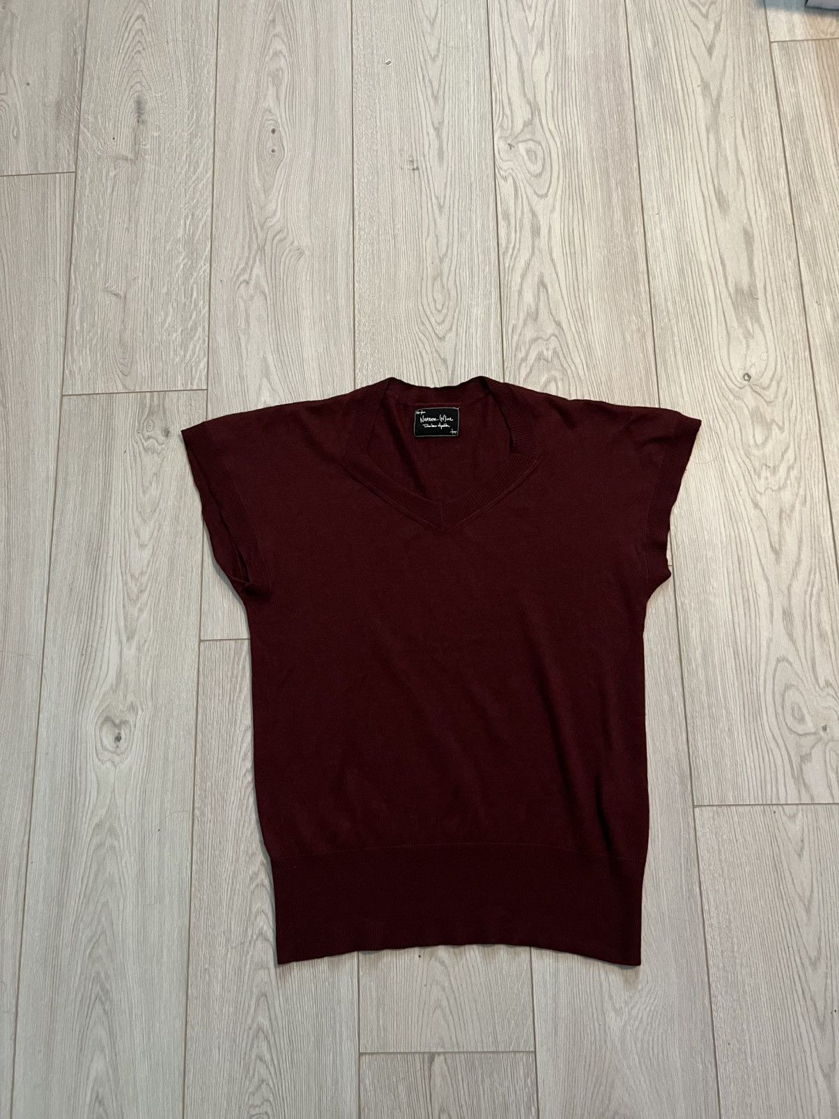 Number (N)ine Number (N)ine SS09 Wine Vest Size US M / EU 48-50 / 2 - 1 Thumbnail