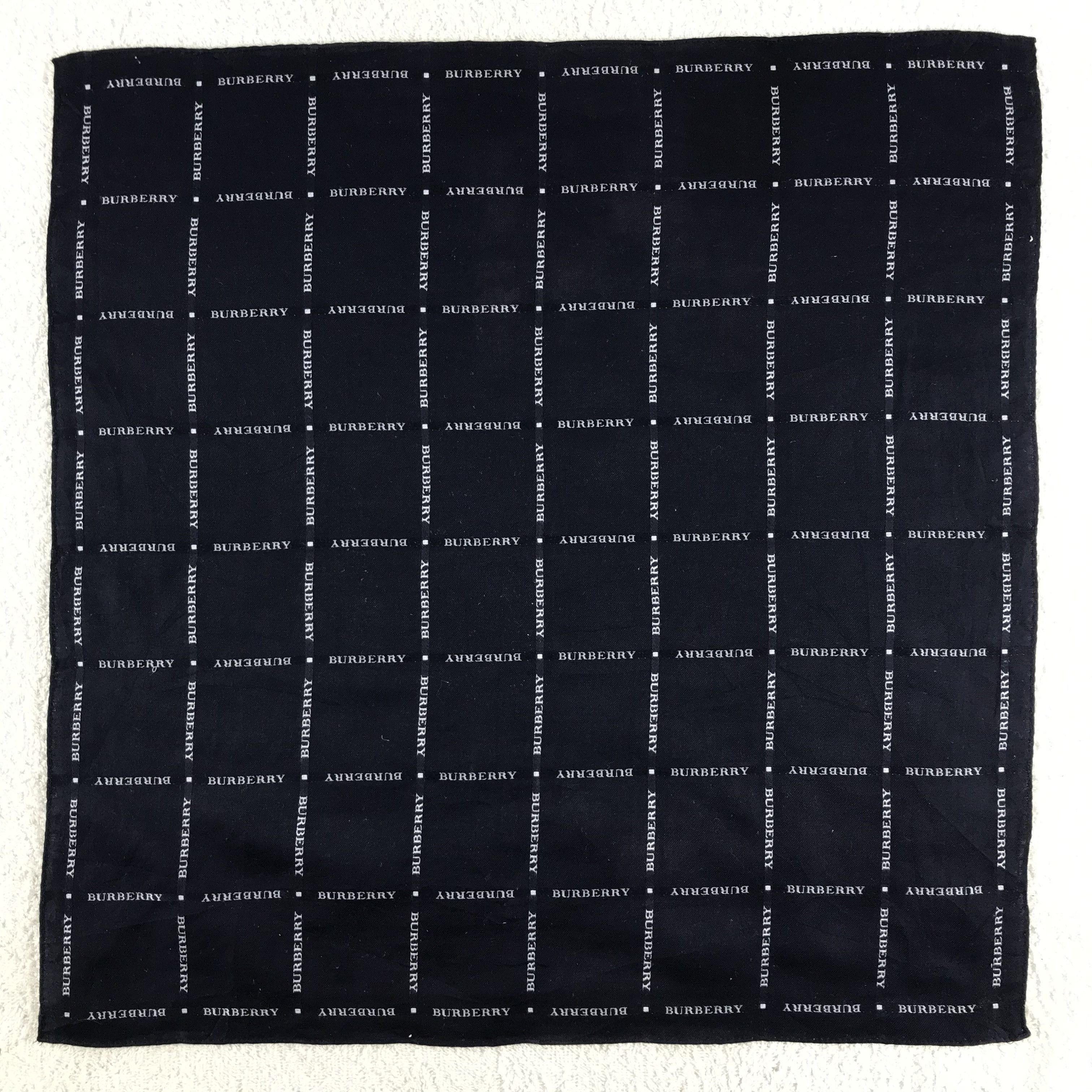 Burberry × Vintage Burberry Bandana / Handkerchief / Neckerchief - S299 Size ONE SIZE - 1 Thumbnail