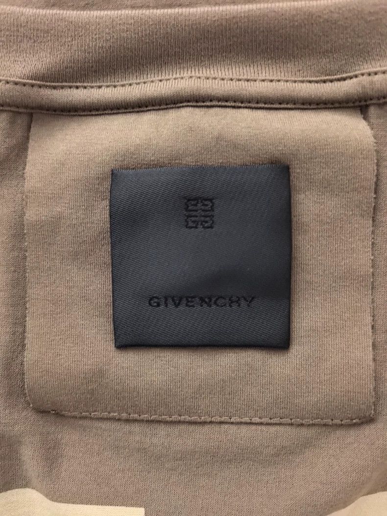 Givenchy Givenchy Cotton T-Shirt, Size L, Chest Size 120CM Size US L / EU 52-54 / 3 - 5 Thumbnail