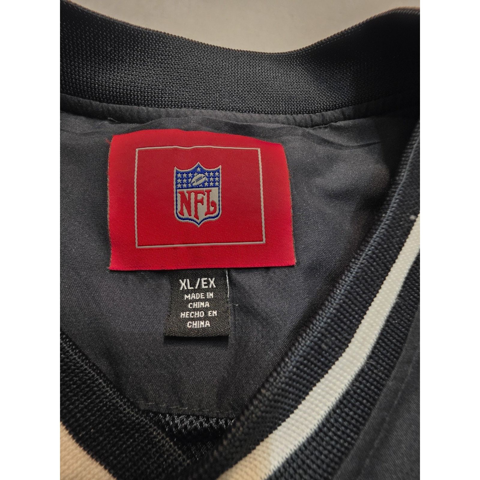 NFL Miami Dolphins NFL Men's V-neck Pullover Longsleeve Jacket Size US XL / EU 56 / 4 - 2 Thumbnail