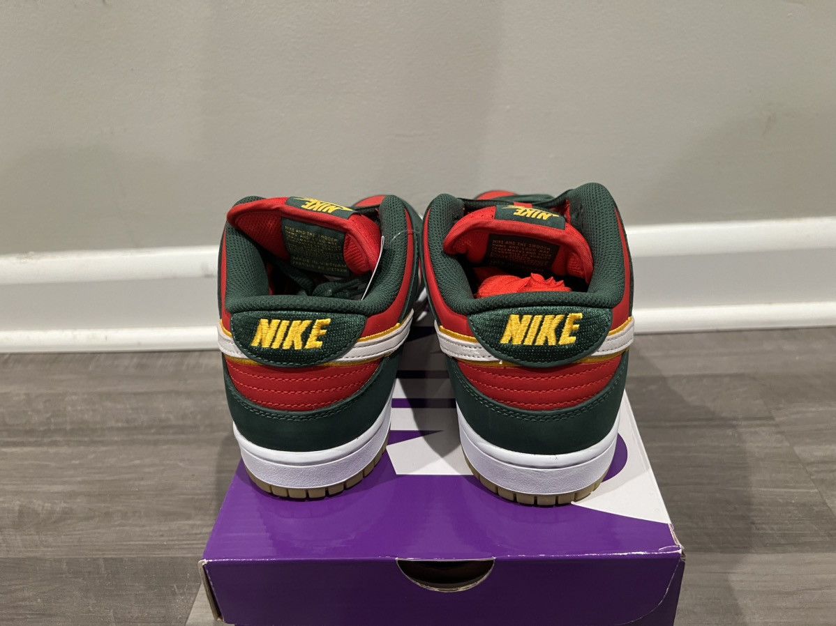 Nike SB Size 8.5 Nike SB Dunk Low Pro Premium Seattle Supersonics Size US 8.5 / EU 41-42 - 4 Thumbnail