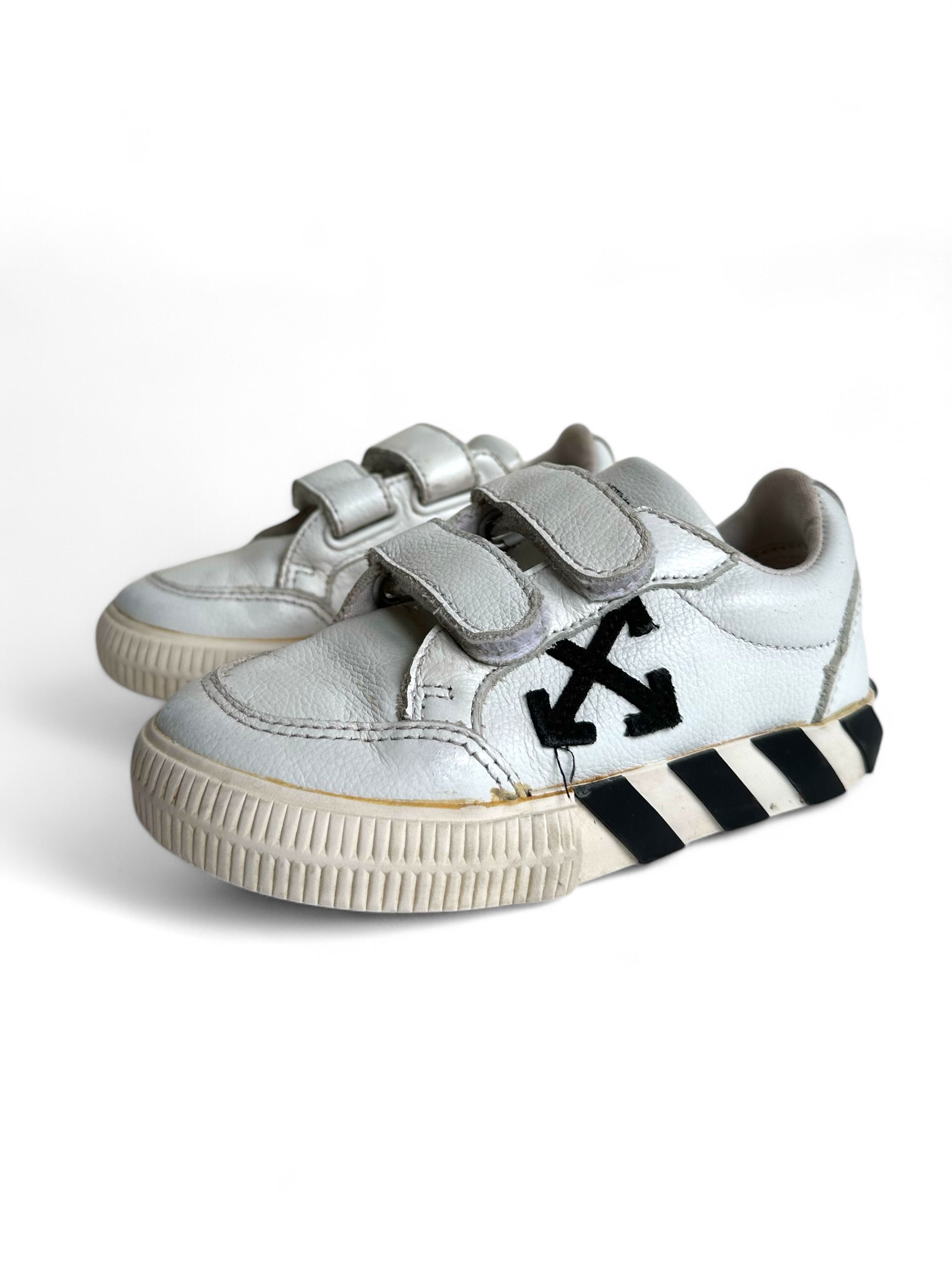 Off-White Off White Kids Velcro Vulcanized Low Top Sneakers Size US 4 / IT 34 - 3 Thumbnail