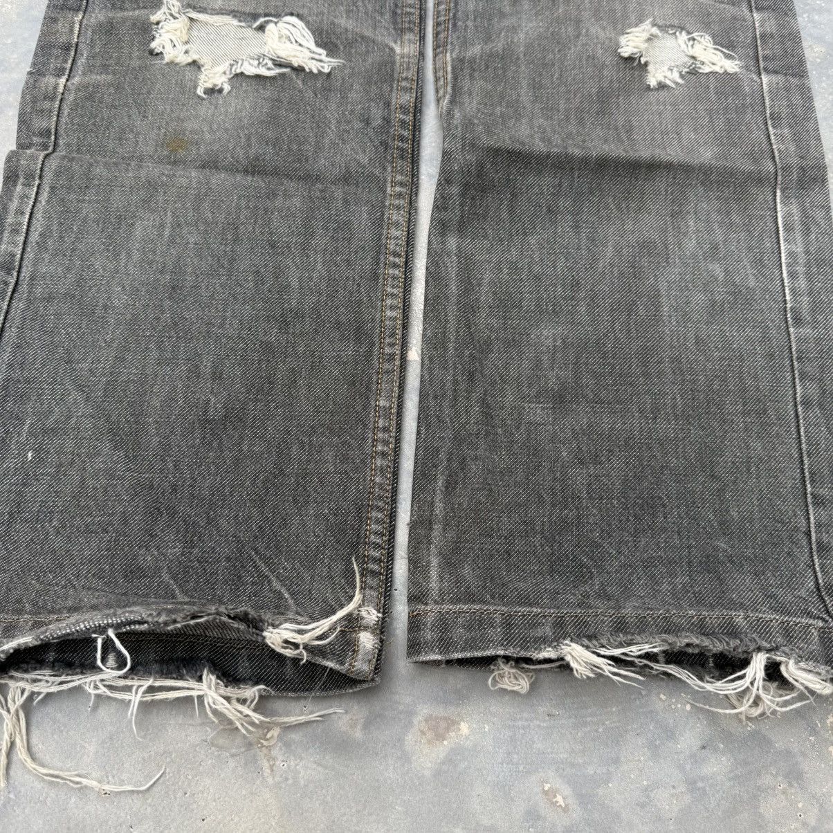 Saint Laurent Paris Saint Laurent Distressed Jeans Size US 29 - 5 Thumbnail