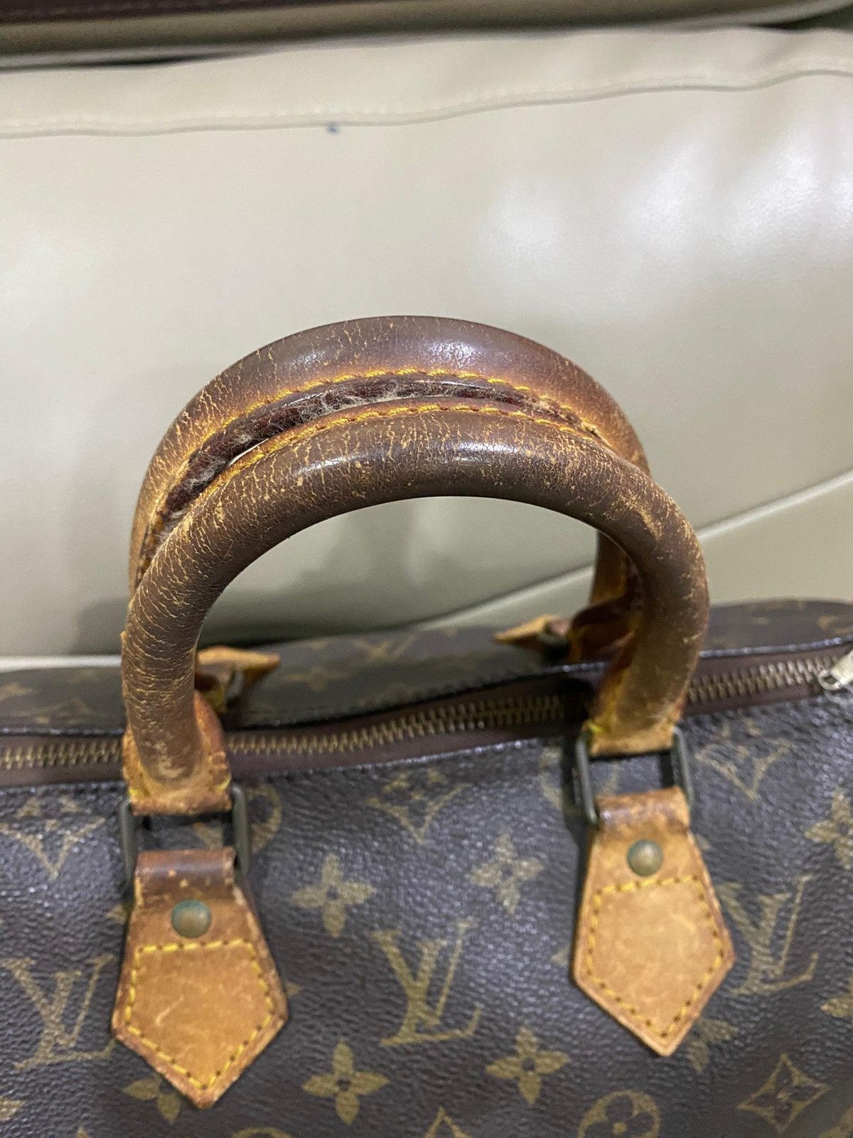 Louis Vuitton Authentic Vintage Louis Vuitton Monogram Speedy 30 Size ONE SIZE - 3 Thumbnail