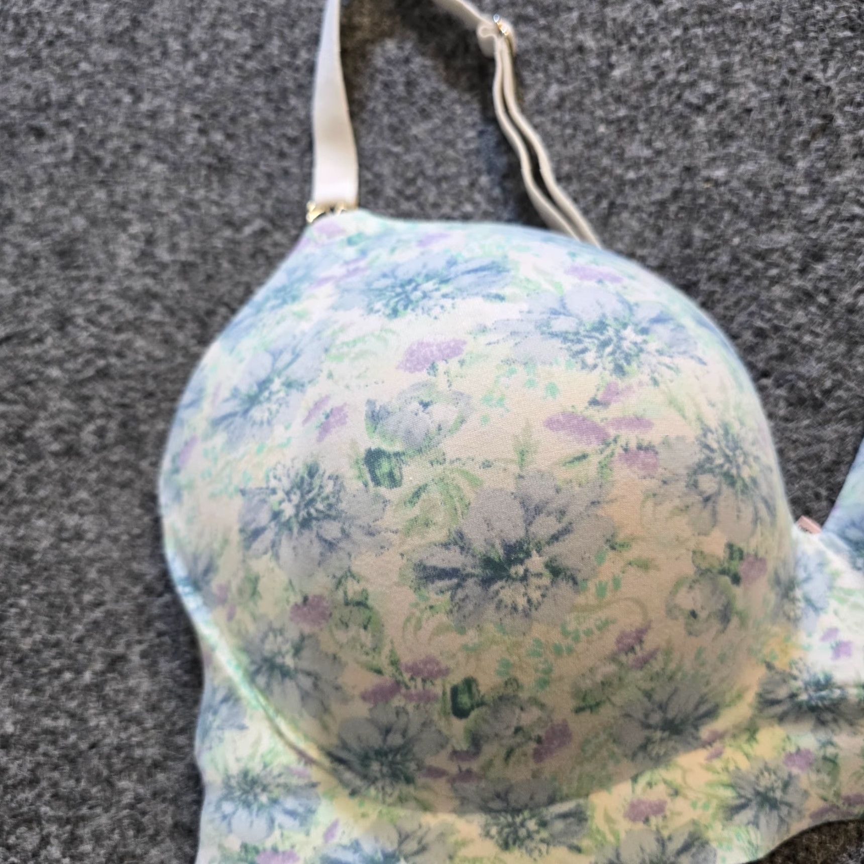 Victoria's Secret Victoria's Secret Bra Womens Size 36DD White Blue Floral Padded Push Up No wire Size ONE SIZE - 3 Thumbnail