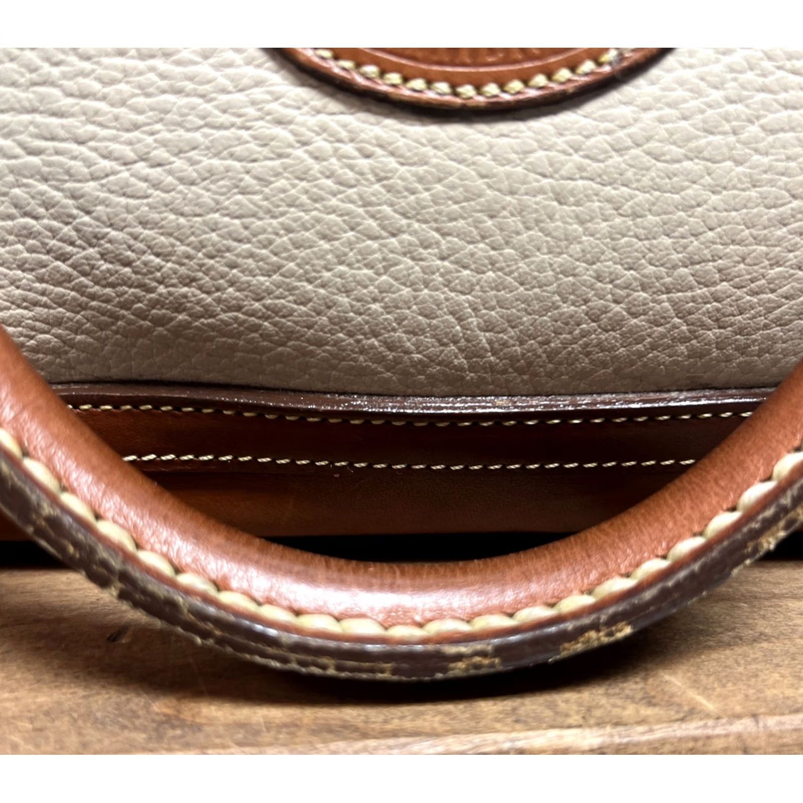 Dooney & Bourke Dooney & Bourke Zip Satchel Pebbled Leather Purse Handbag Cream - Dooney & Bourke Satchel/Top Handle Bag, Medium, Women, Pebbled Leather, Zip, Cream Size ONE SIZE - 5 Thumbnail