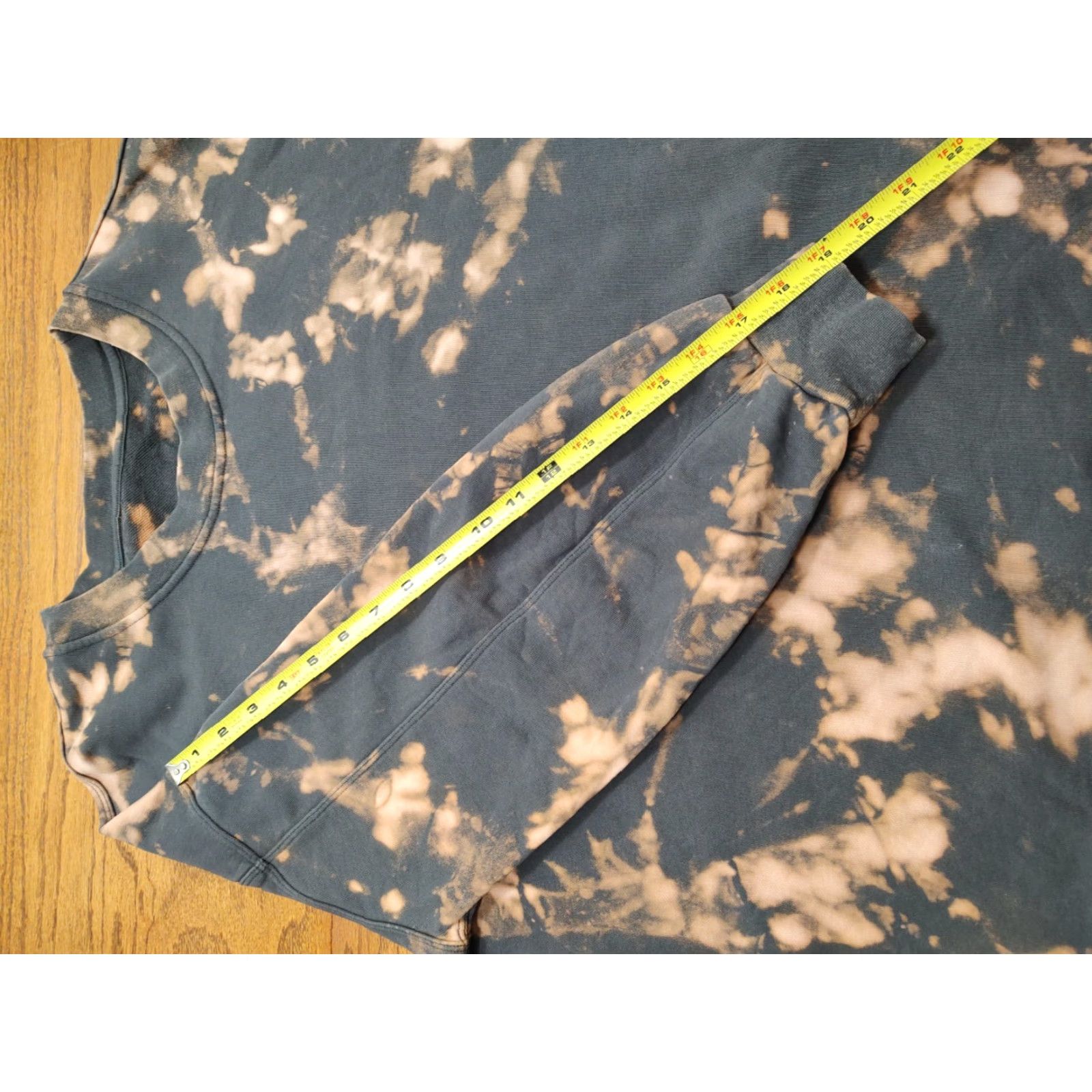 Lululemon Lululemon Womens Sweatshirt L Gray Perfectly Oversized Crew Acid Wash Tie Dye Size L / US 10 / IT 46 - 5 Thumbnail