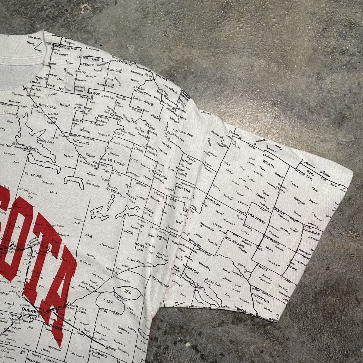 Fruit Of The Loom VINTAGE 90’s MINNESOTA ALLOVERPRINT MAP T SHIRT FOTL Size US L / EU 52-54 / 3 - 8 Thumbnail