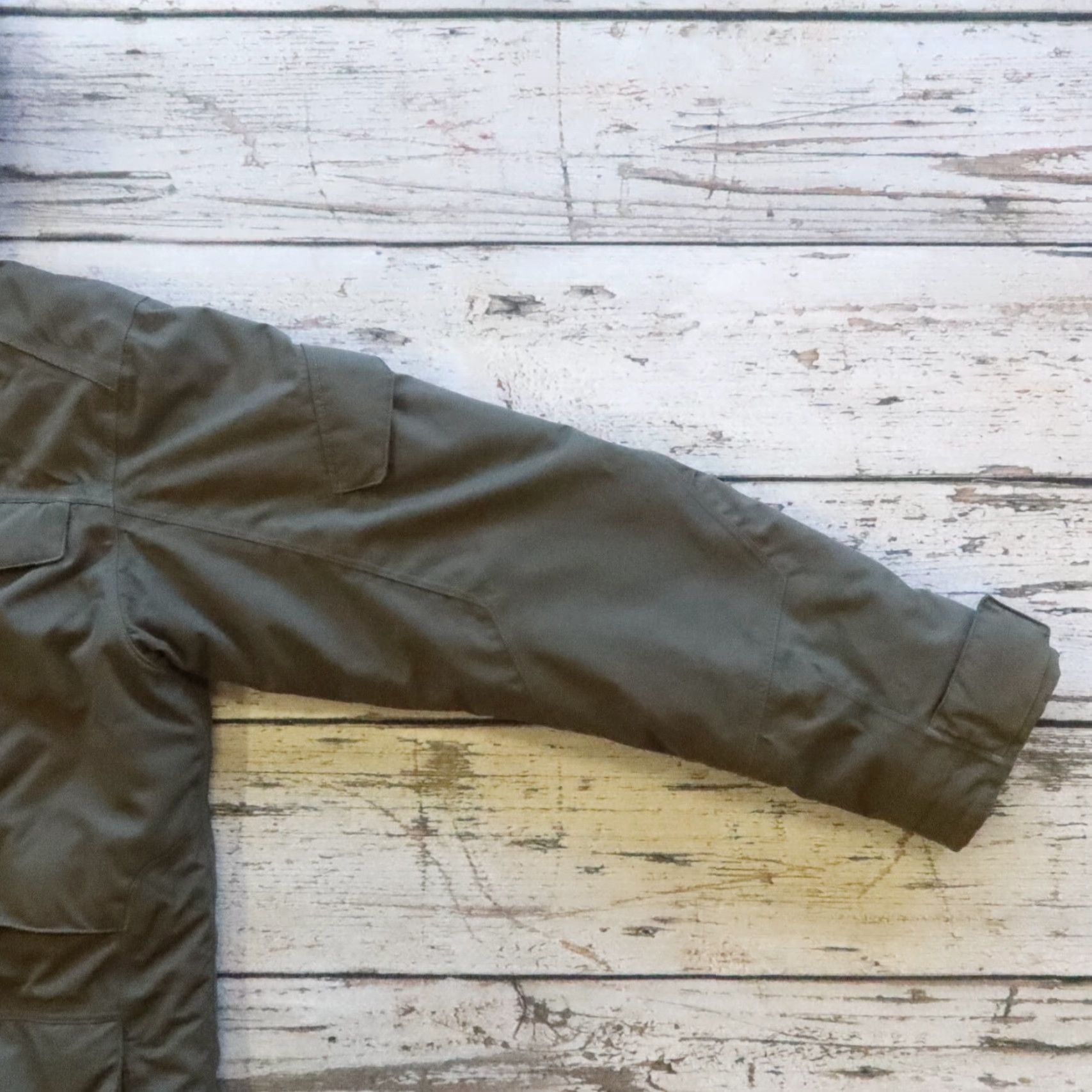 Vintage VINTAGE FjallRaven Yupik Parka Jacket Men L Gray FjallRaven Yupik Parka Jacket L Gray Mens Size US L / EU 52-54 / 3 - 5 Thumbnail