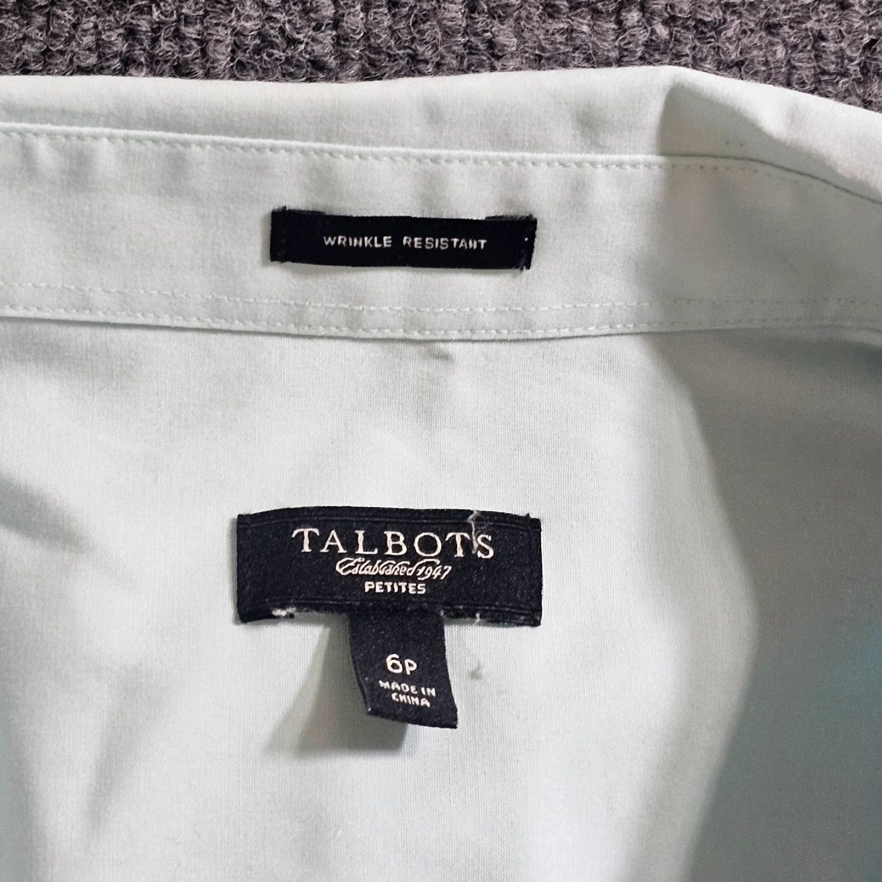 Vintage Foxcroft Top Shirt Womens 6 Petite Green Button Long Sleeve Career Basic Non-Iron Blouse / Foxcroft / 6P / Green / Petite / Women’s Size M / US 6-8 / IT 42-44 - 3 Thumbnail