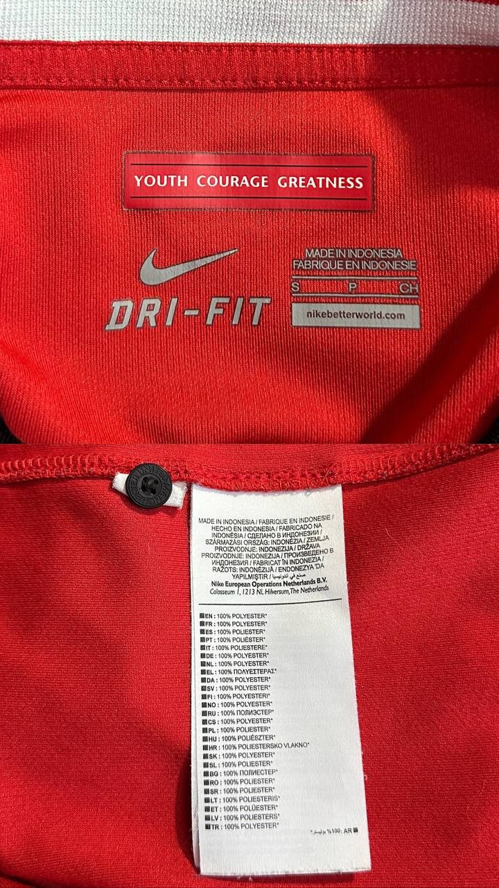 Nike Manchester United 2014 2015 home football shirt jersey Nike Size US S / EU 44-46 / 1 - 11 Thumbnail