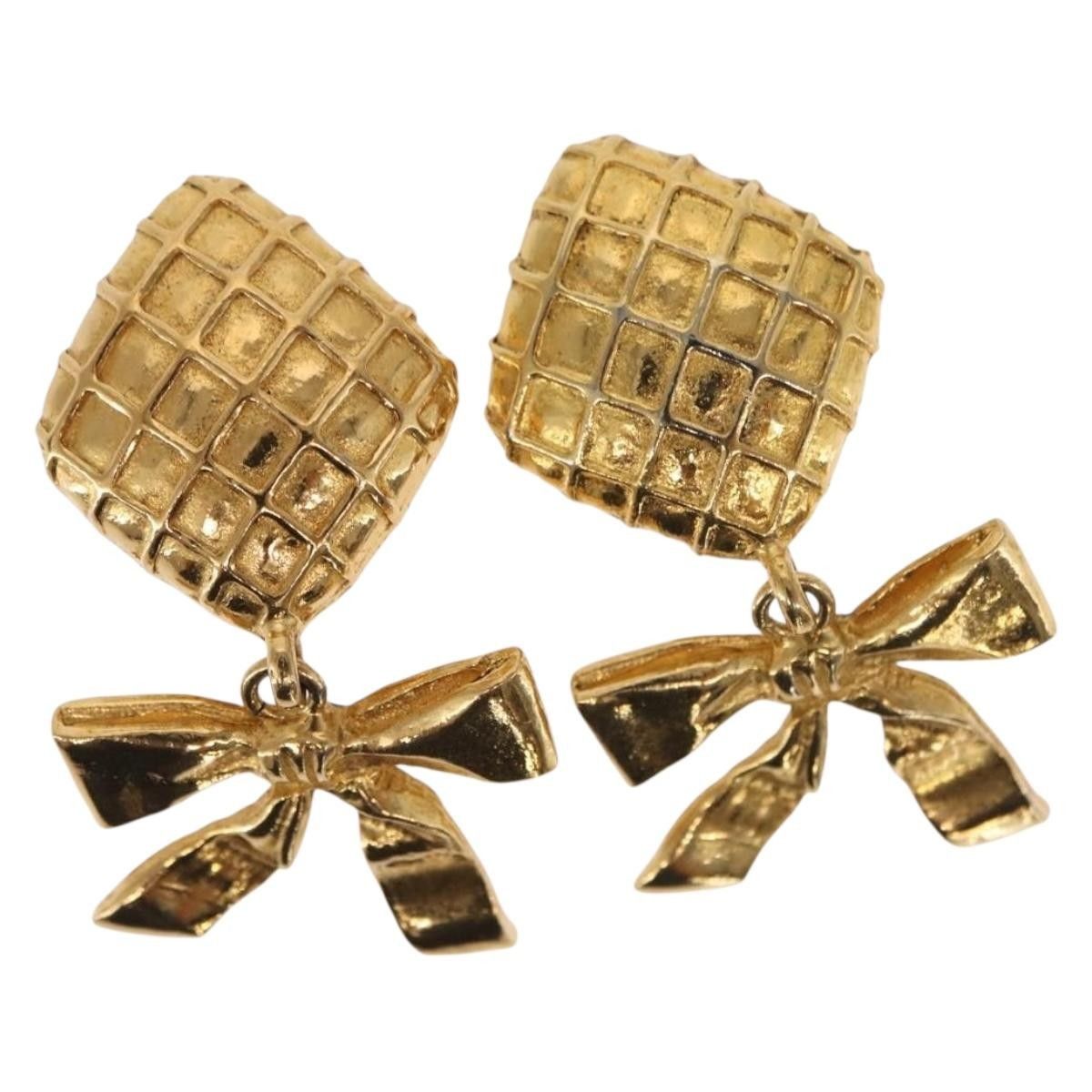 Chanel Chanel Ribbon Earring Metal Size ONE SIZE - 1 Thumbnail