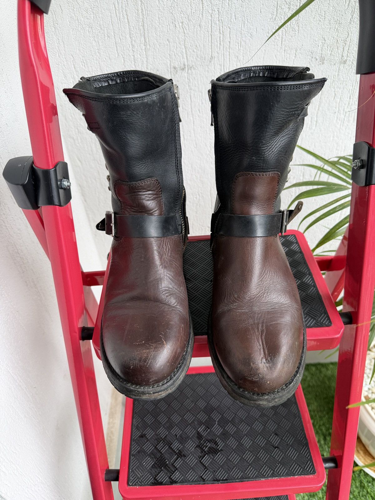 Hollywood Trading Company studded engineer Boots Size US 11.5 / EU 44-45 - 5 Thumbnail