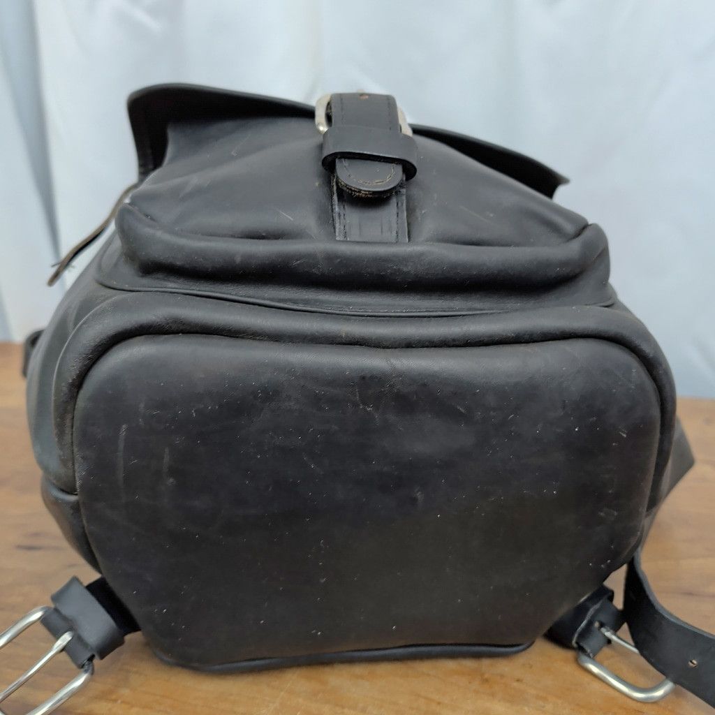 Vintage Vintage Heavy Leather Biker Saddlebag Style Backpack Size ONE SIZE - 6 Thumbnail