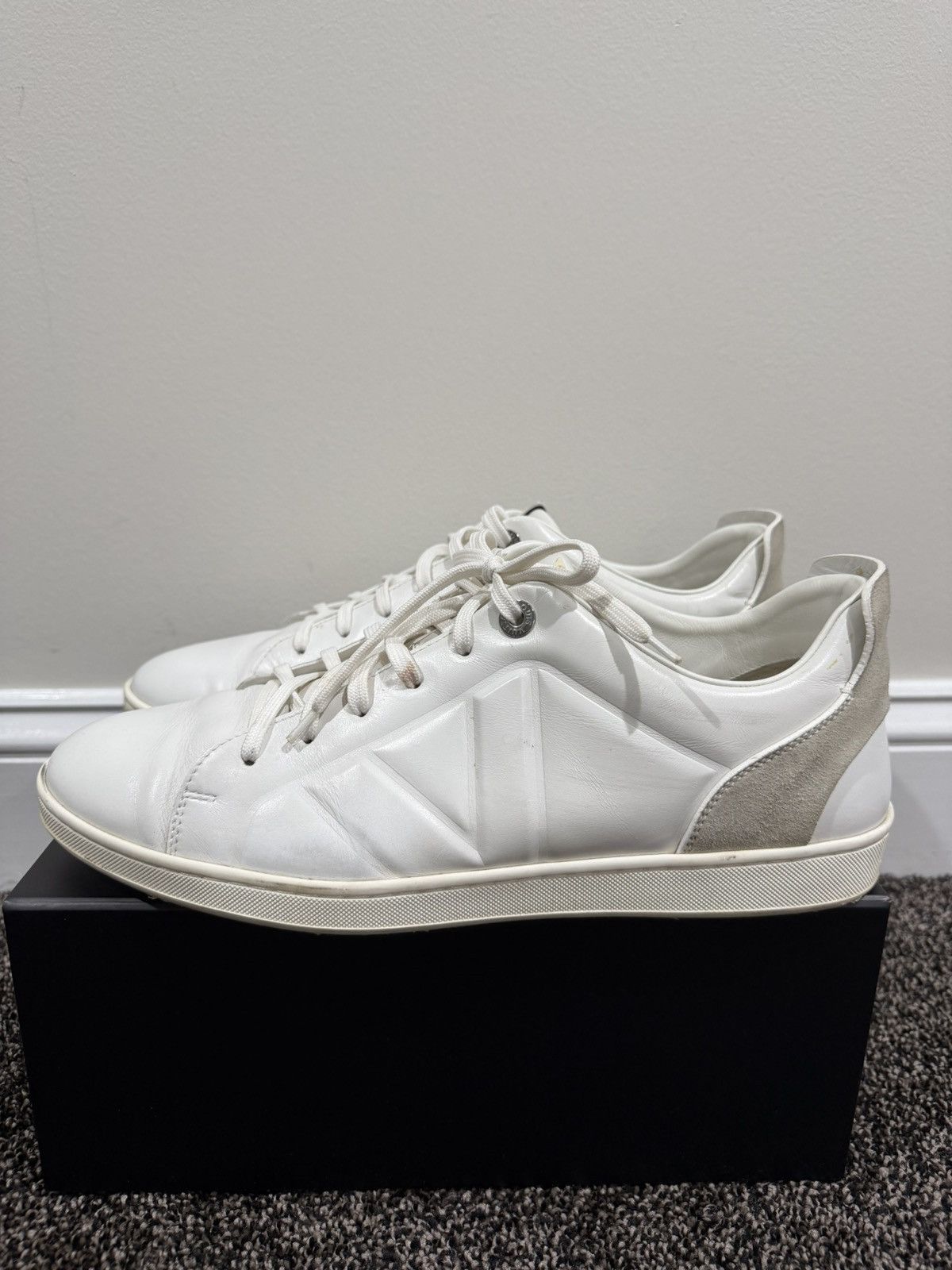 Louis Vuitton Louis Vuitton Fuselage LV Leather / Suede White Sneakers Size US 10 / EU 43 - 4 Thumbnail
