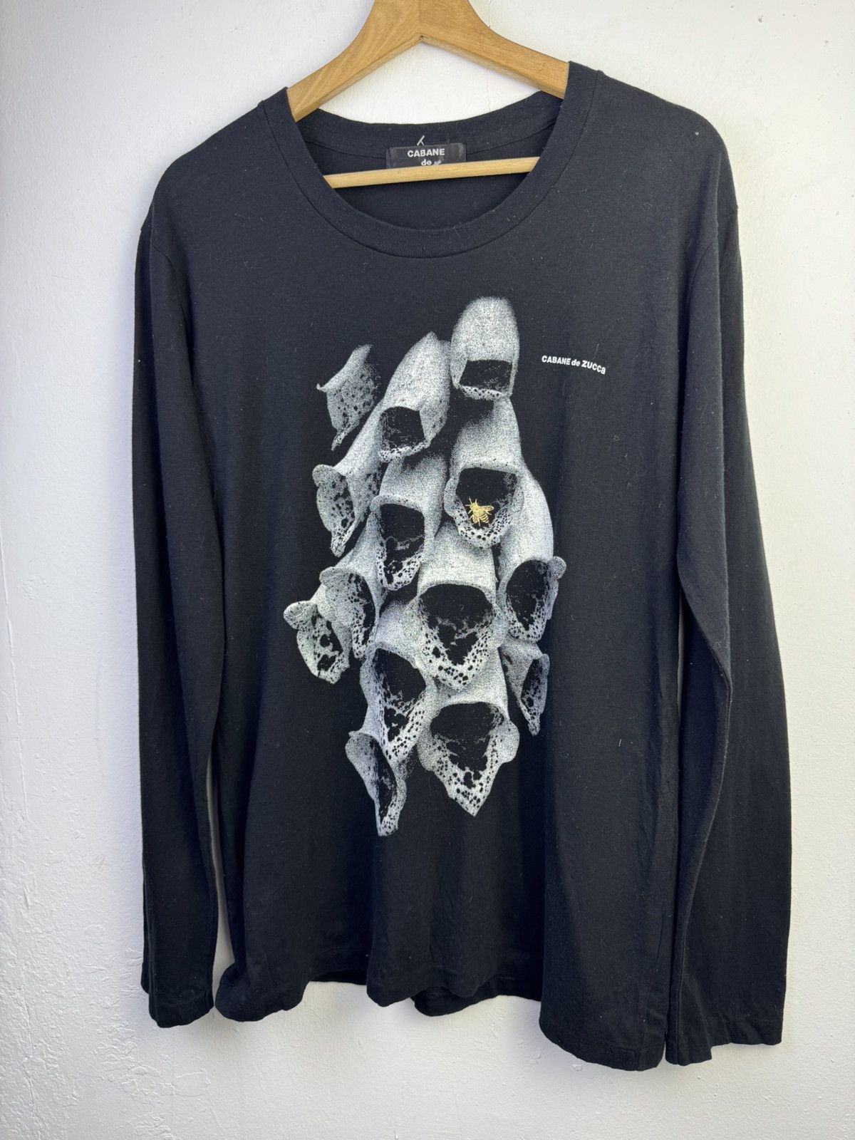 CABANE de ZUCCa Cabane de Zucca graphic tshirt featuring a carnivorous plant Size US M / EU 48-50 / 2 - 3 Thumbnail