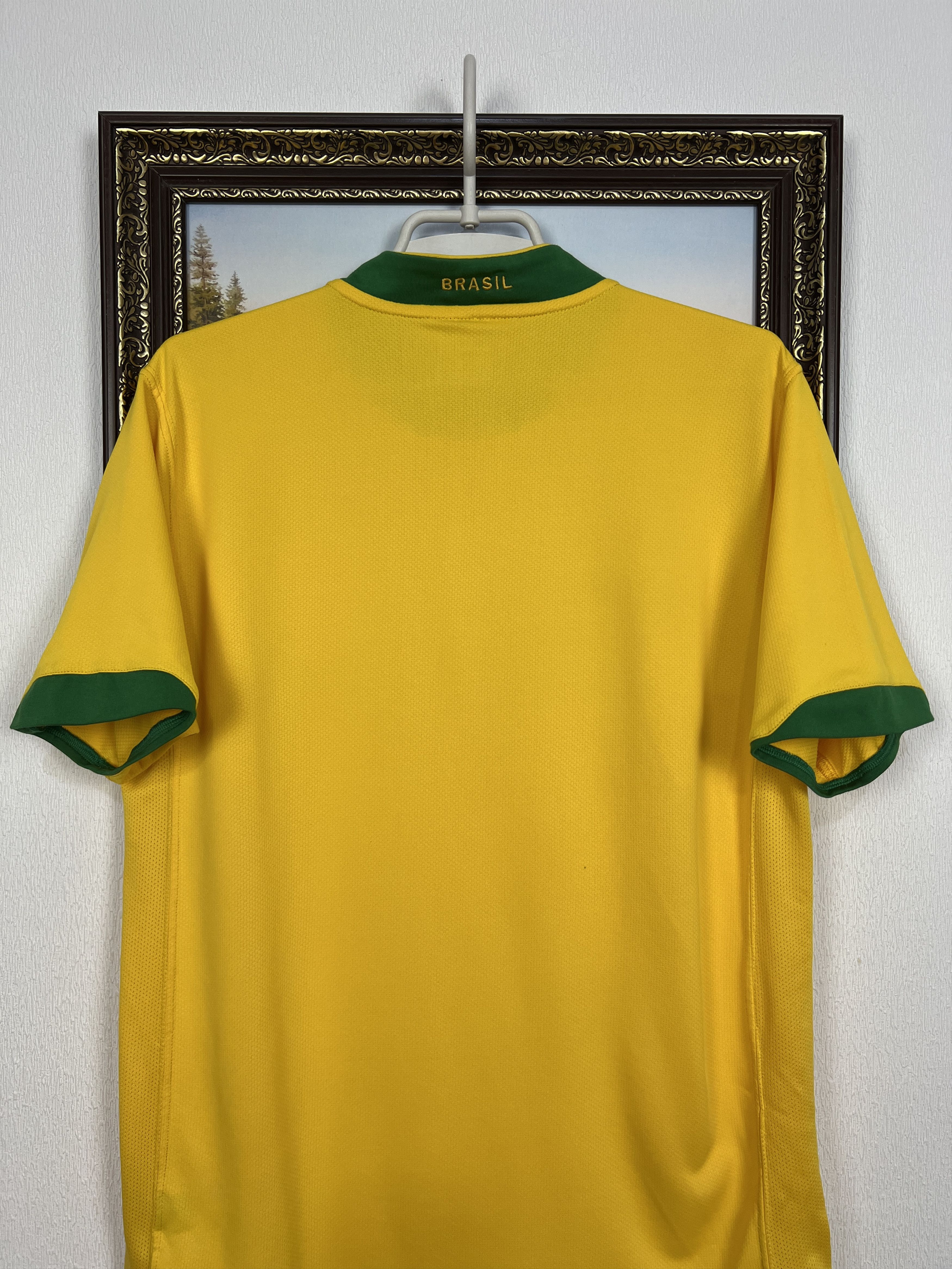 Nike Brazil Home football shirt 2006 Soccer Nike Jersey Mens Size US M / EU 48-50 / 2 - 13 Thumbnail