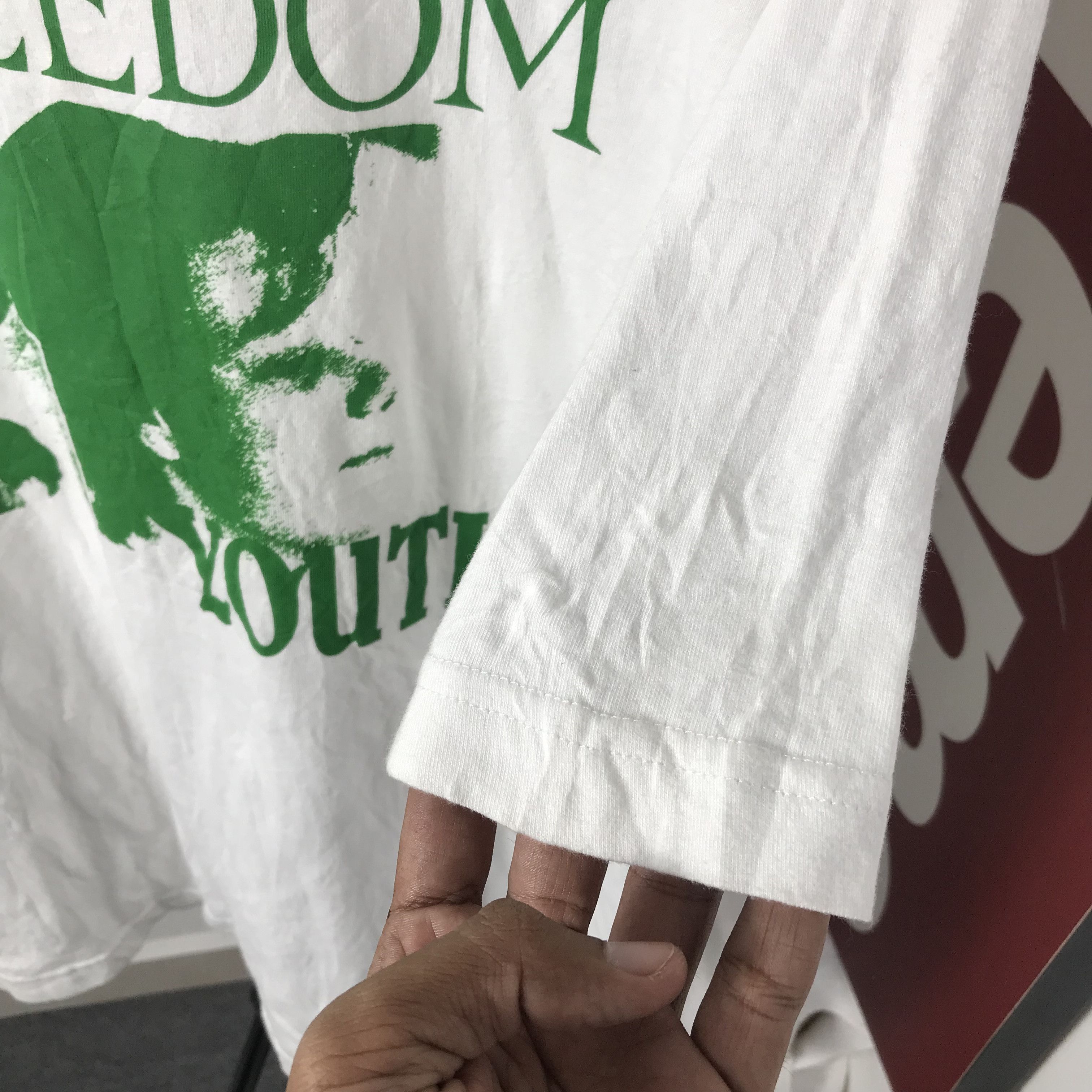 Rap Tees Vtg OJ SIMPSON freedom youth History Strong Men Keep Coming Size US L / EU 52-54 / 3 - 5 Thumbnail