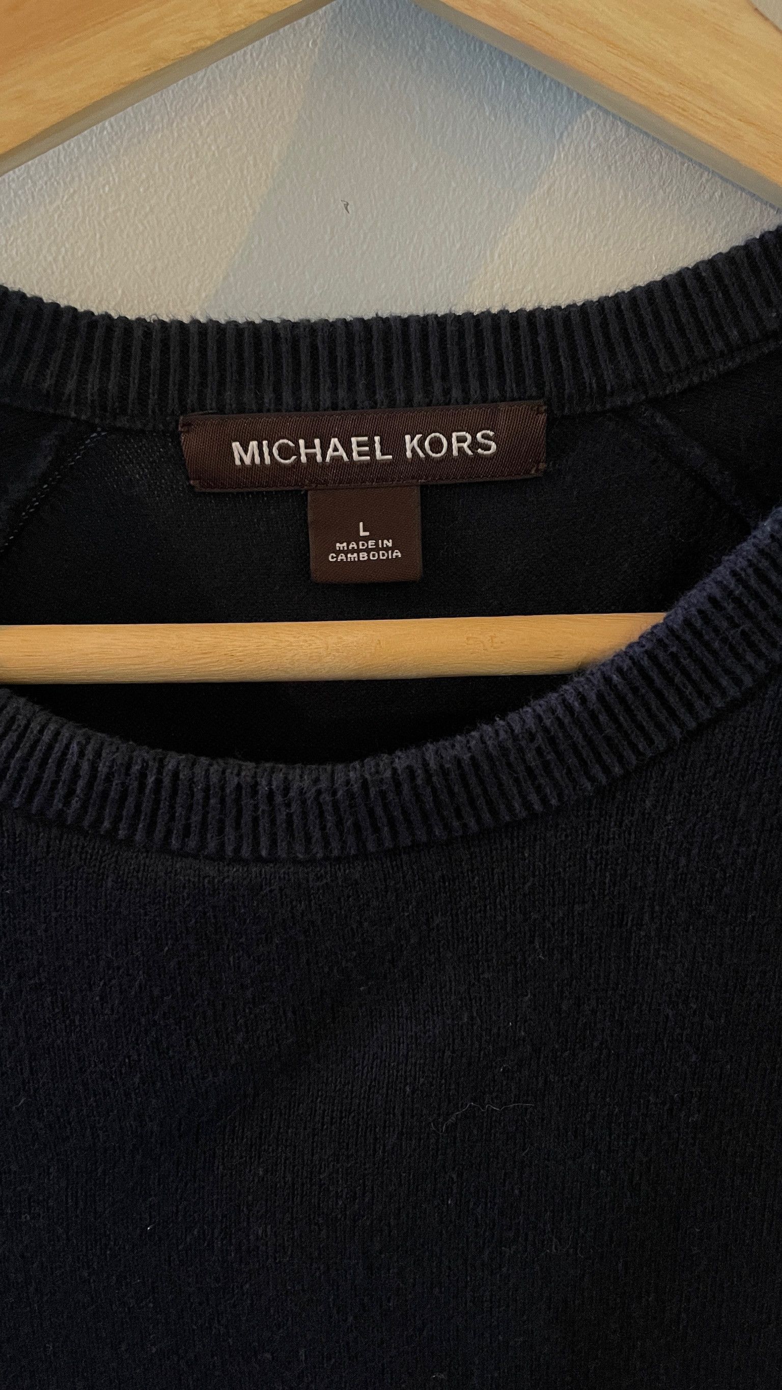 Michael Kors NAVY SWEAT-SHIRT MICHAEL KORS (L) Size US L / EU 52-54 / 3 - 2 Thumbnail