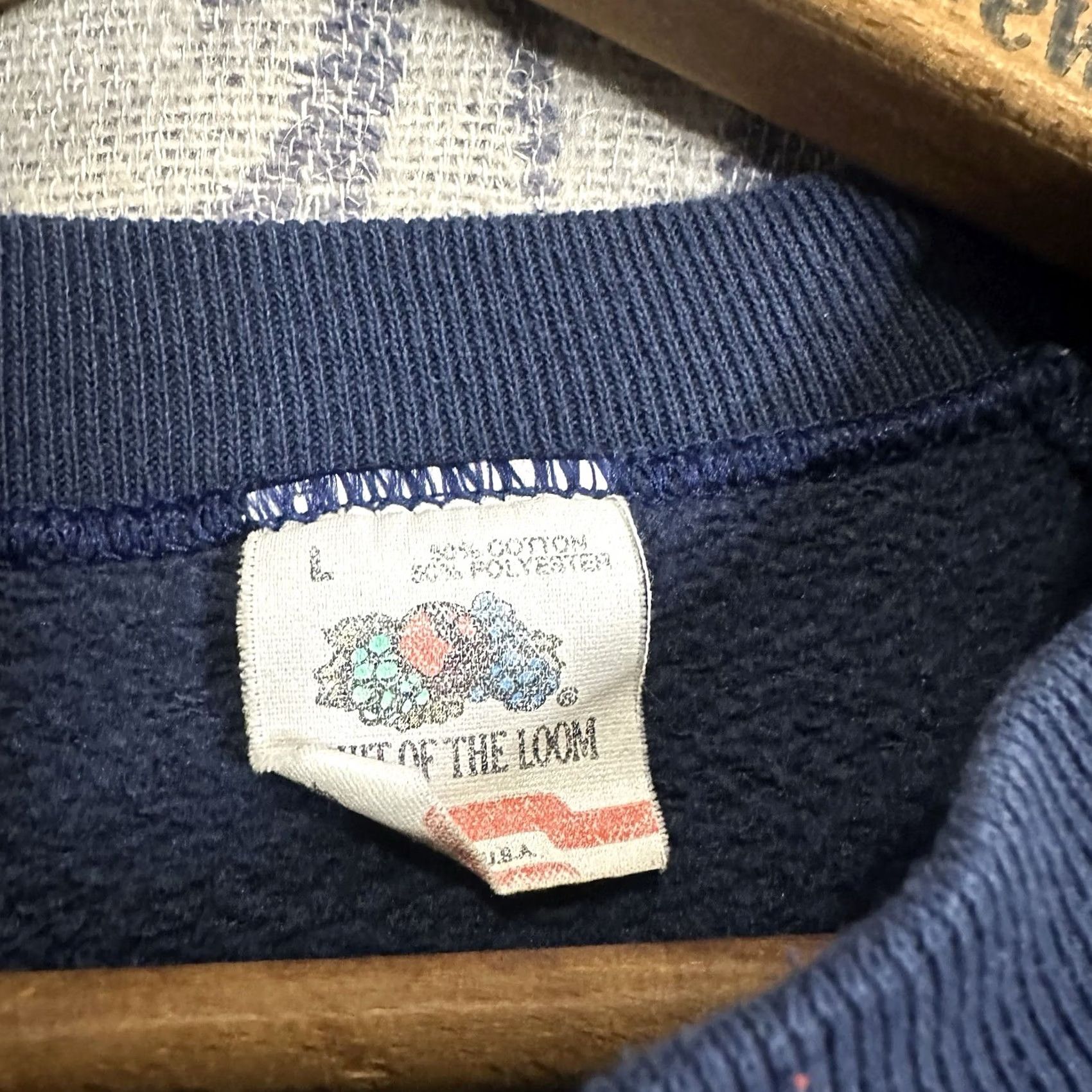 Fruit Of The Loom VINTAGE Fruit of the Loom Sweatshirt Large Blue 90s College USA Made Mens Size US L / EU 52-54 / 3 - 3 Thumbnail