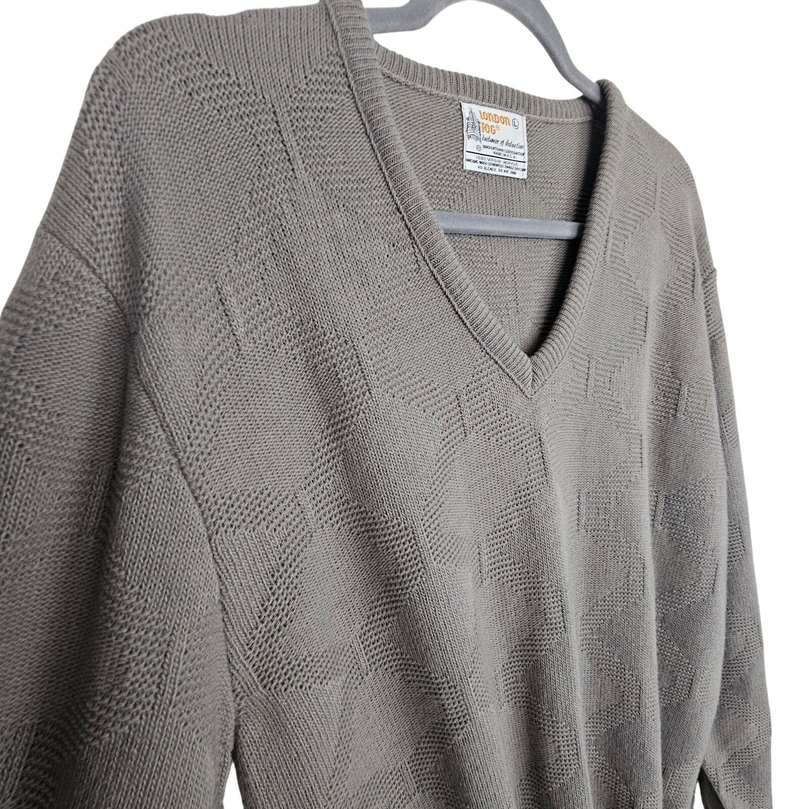 London Fog Vintage London Fog Mens 3D V-Neck Sweater Size L Argyle USA Size US L / EU 52-54 / 3 - 5 Thumbnail