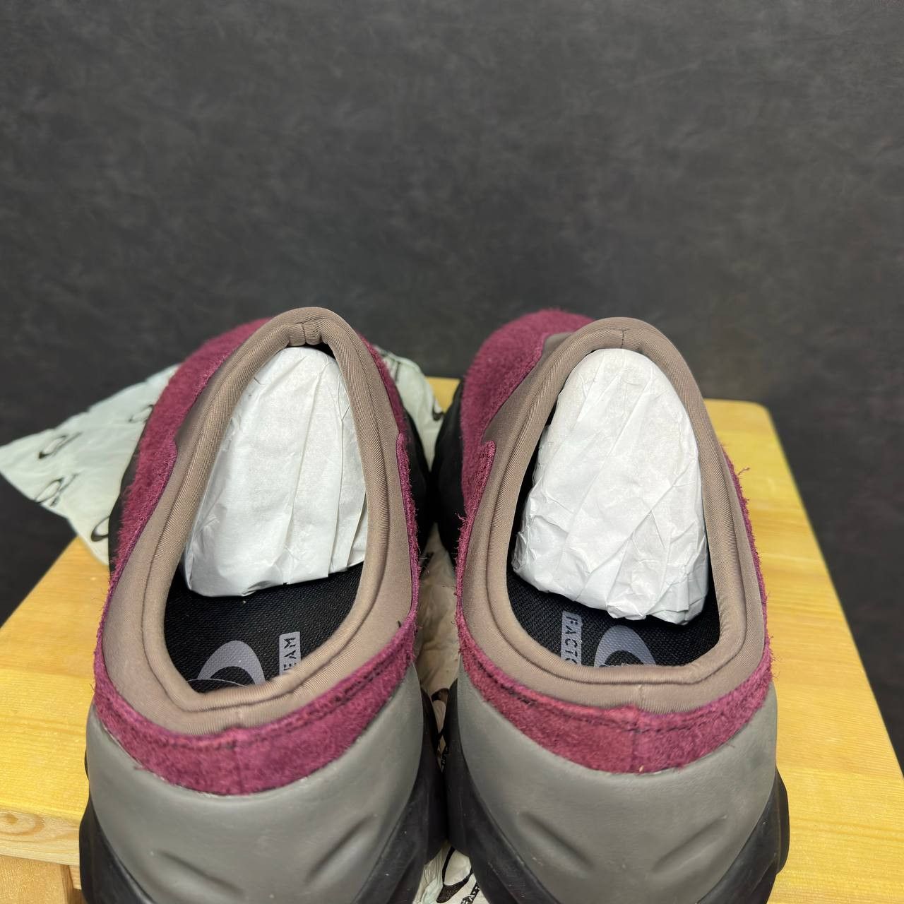 Brain Dead × Oakley Oakley x Brain Dead Chop Saw Mule New Rare Mens 11.5 Size US 11.5 / EU 44-45 - 5 Thumbnail