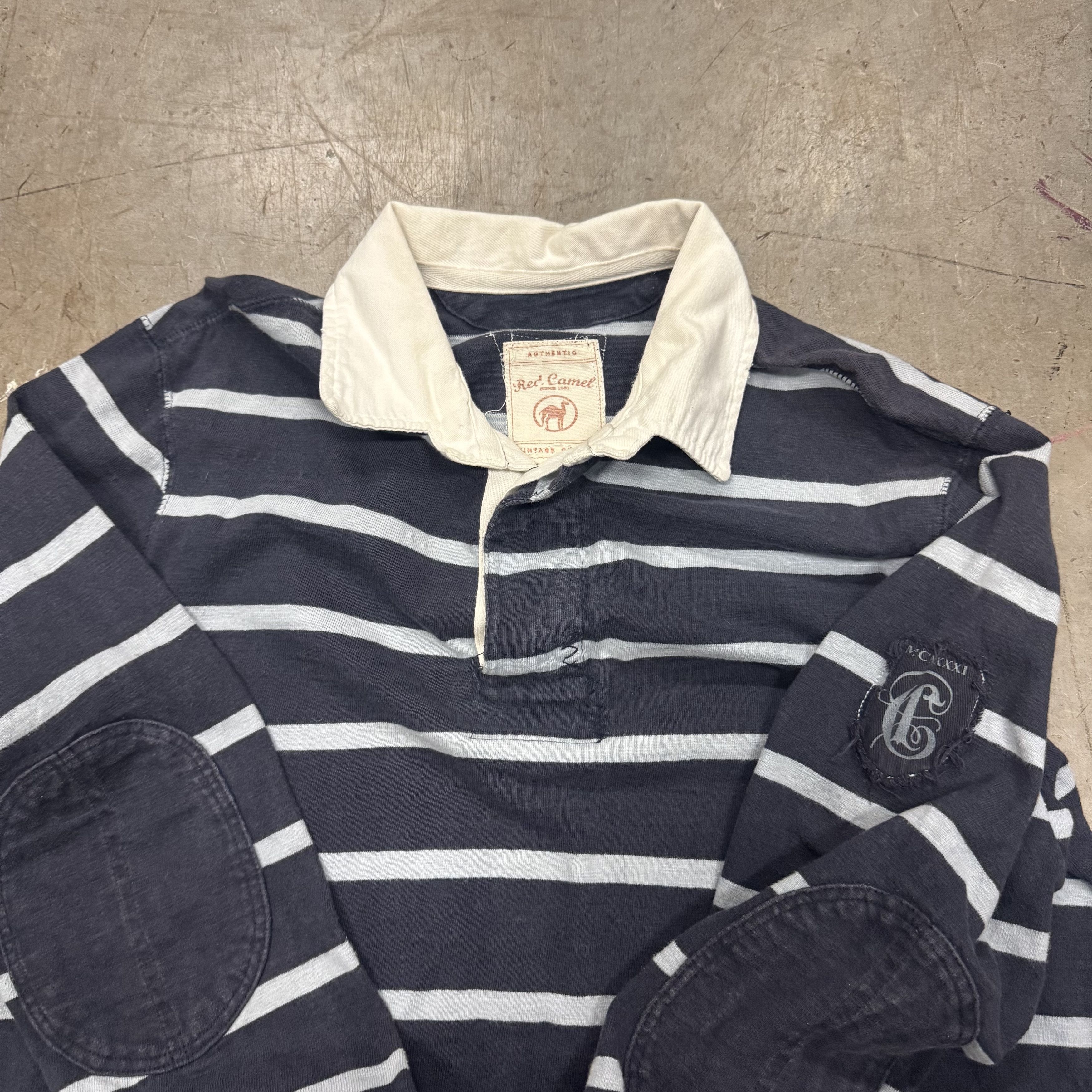 Camel × Vintage VTG Red Camel Striped Rugby Polo Shirt Elbow Patch Preppy Size US L / EU 52-54 / 3 - 2 Thumbnail