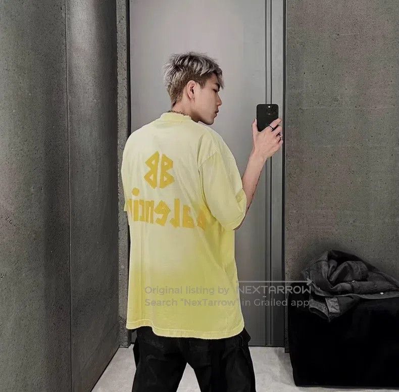 Balenciaga Balenciaga Neon Tape Logo Short Sleeve Size US M / EU 48-50 / 2 - 7 Thumbnail