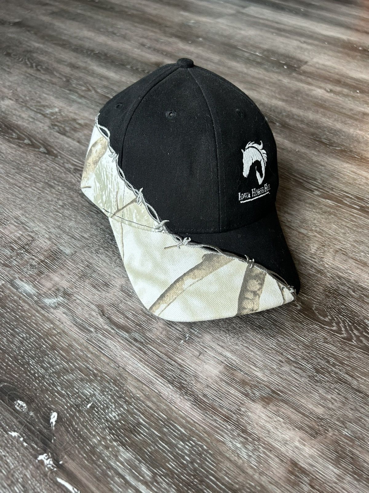 Vintage Black and camo hat Size ONE SIZE - 1 Thumbnail