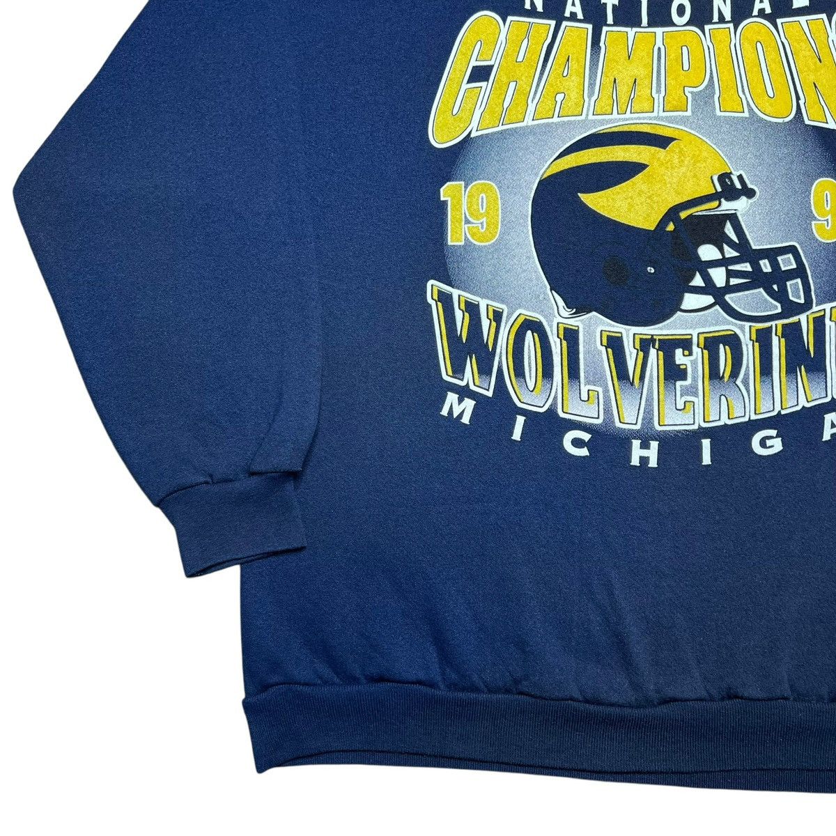 NCAA 1997 NCAA Michigan Wolverines National Champions Sweatshirt Size US XXL / EU 58 / 5 - 15 Thumbnail